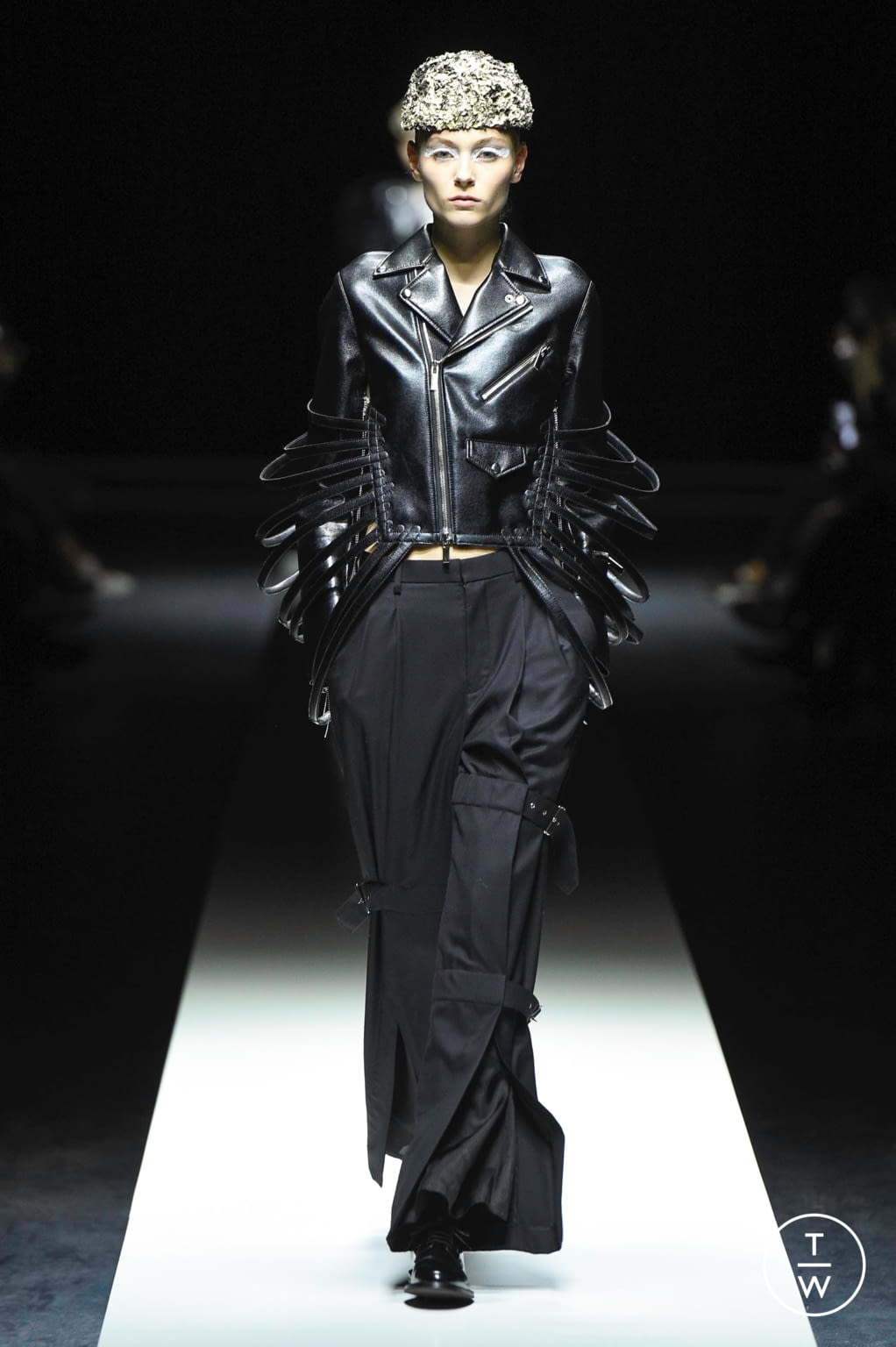 Fashion Week Paris Spring/Summer 2020 look 20 de la collection Noir Kei Ninomiya womenswear