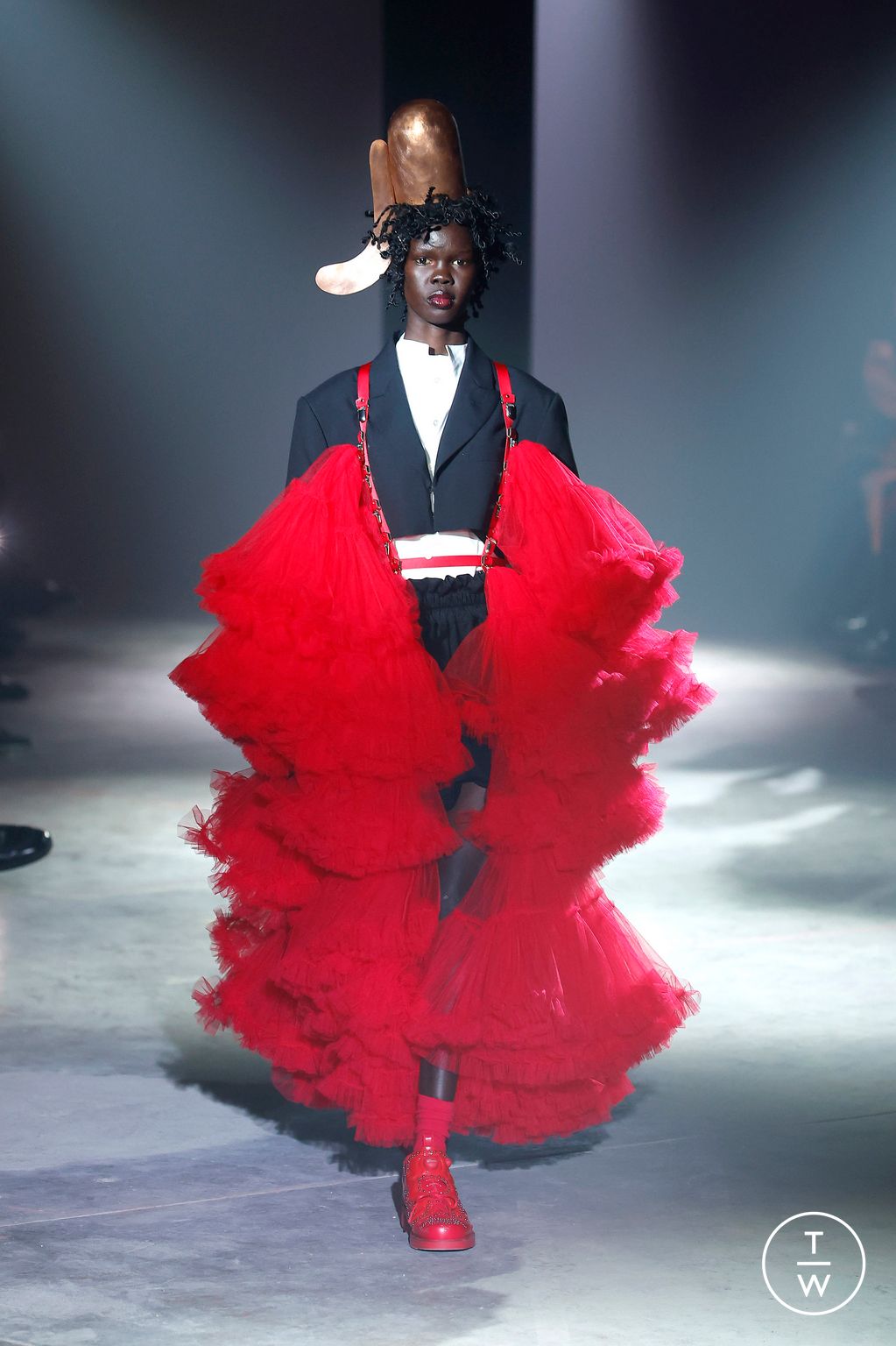 Fashion Week Paris Spring-Summer 2025 look 6 from the Noir Kei Ninomiya collection womenswear