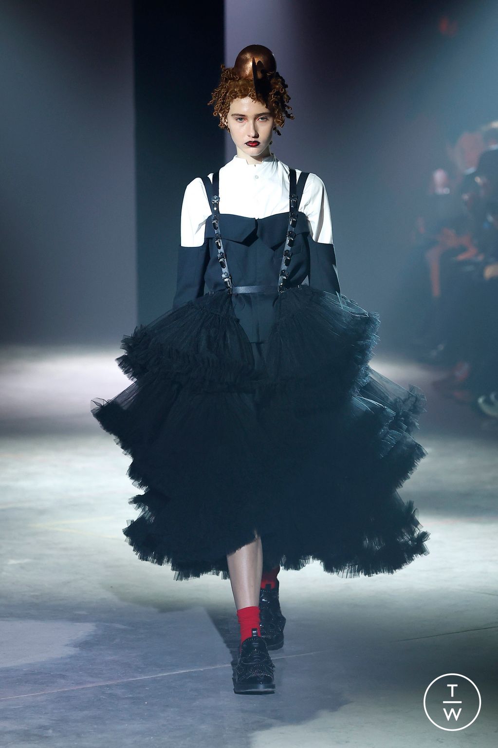 Fashion Week Paris Spring/Summer 2025 look 7 from the Noir Kei Ninomiya collection womenswear