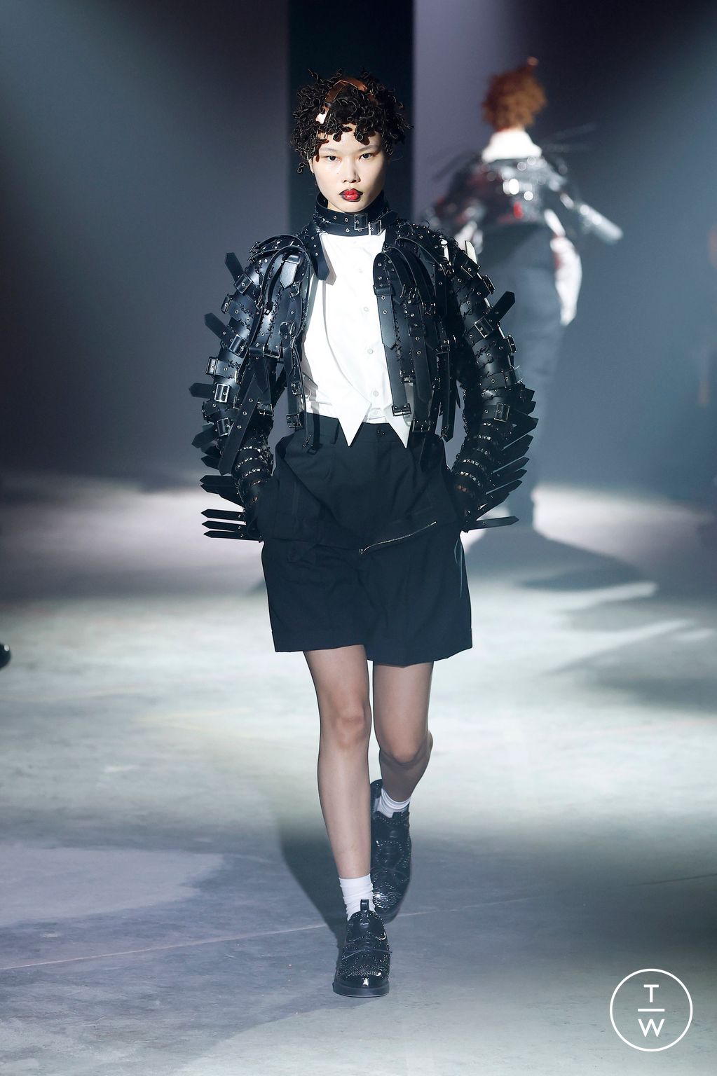 Fashion Week Paris Spring/Summer 2025 look 18 from the Noir Kei Ninomiya collection womenswear