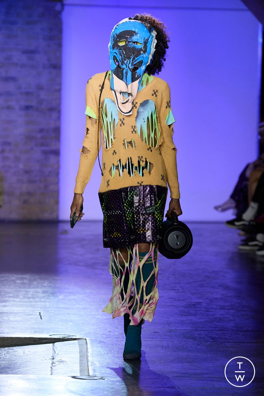 Fashion Week London Spring/Summer 2024 look 16 from the NOKI collection womenswear
