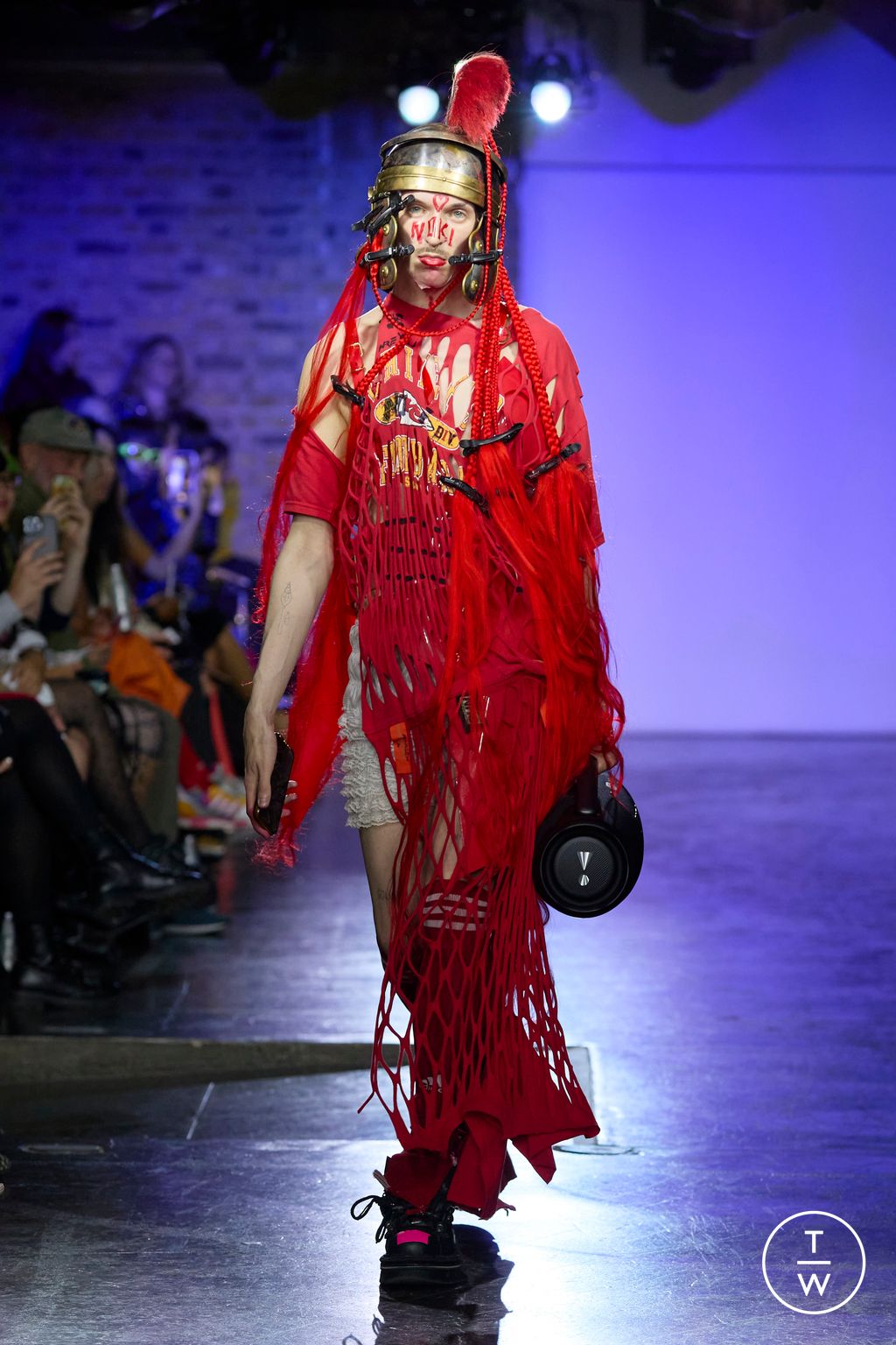 Fashion Week London Spring/Summer 2024 look 24 from the NOKI collection 女装