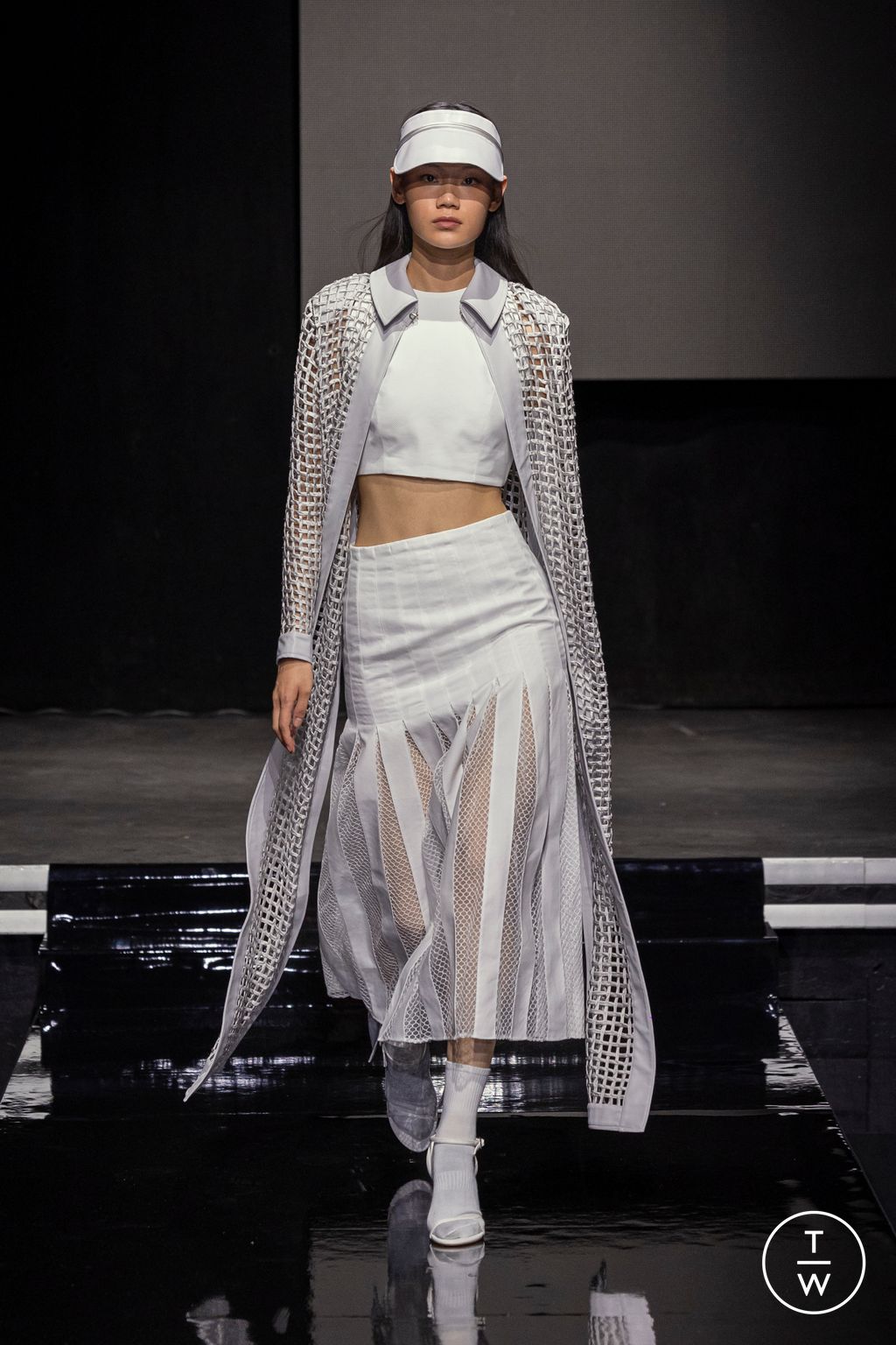 Fashion Week Paris Spring-Summer 2025 look 52 de la collection Saudi 100 menswear
