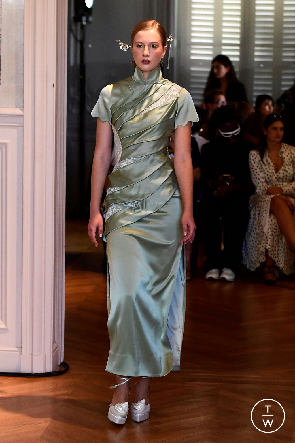 Fashion Week Paris Spring/Summer 2024 look 5 from the NuNu&NoNo collection 女装