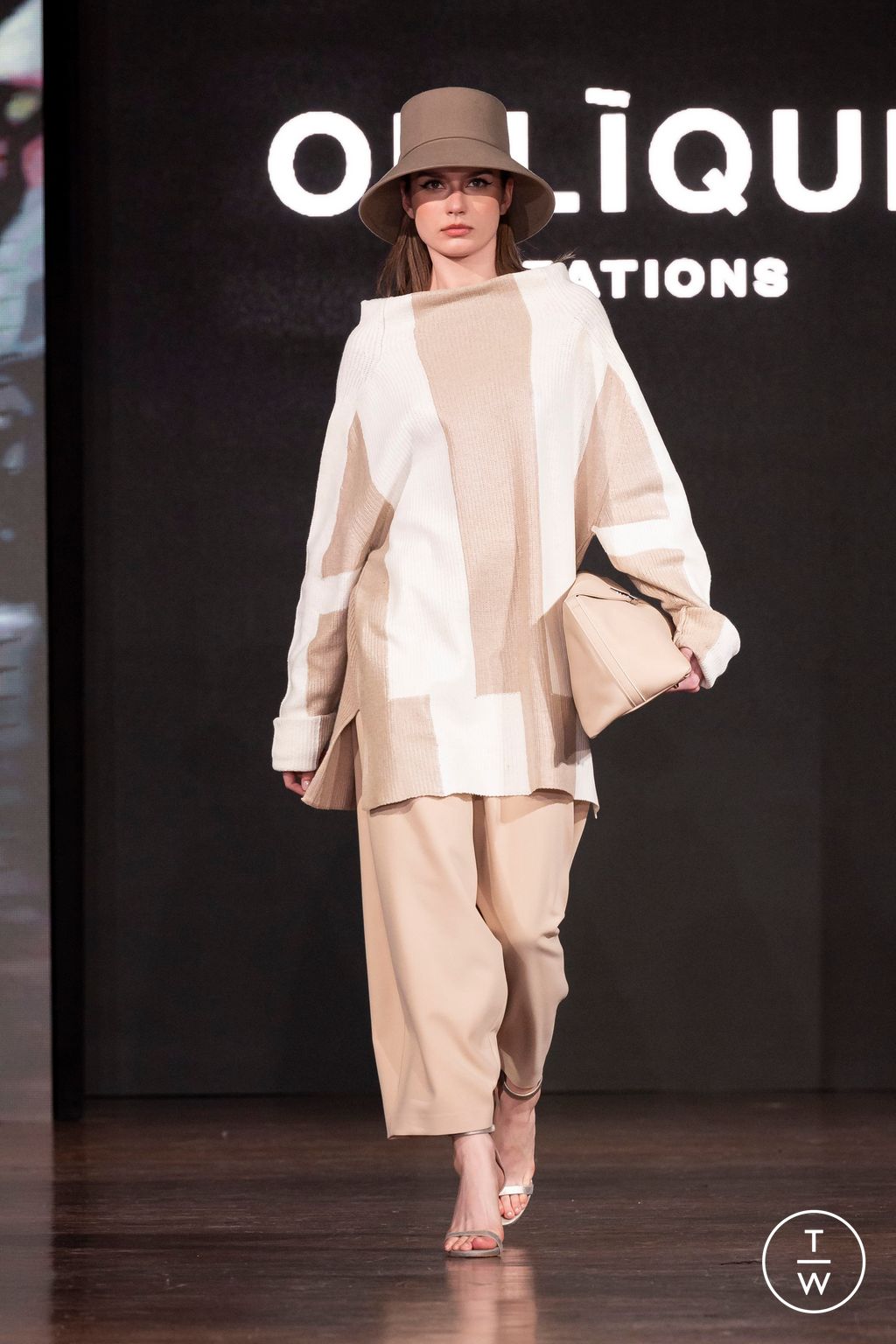 Fashion Week Milan Fall/Winter 2024 look 4 from the Oblique Creations collection womenswear