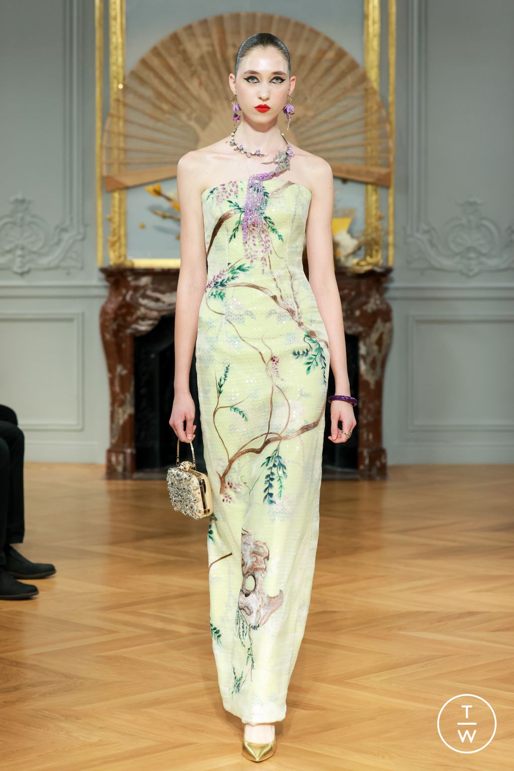 Fashion Week Paris Spring/Summer 2024 look 9 from the Laurence XU collection womenswear
