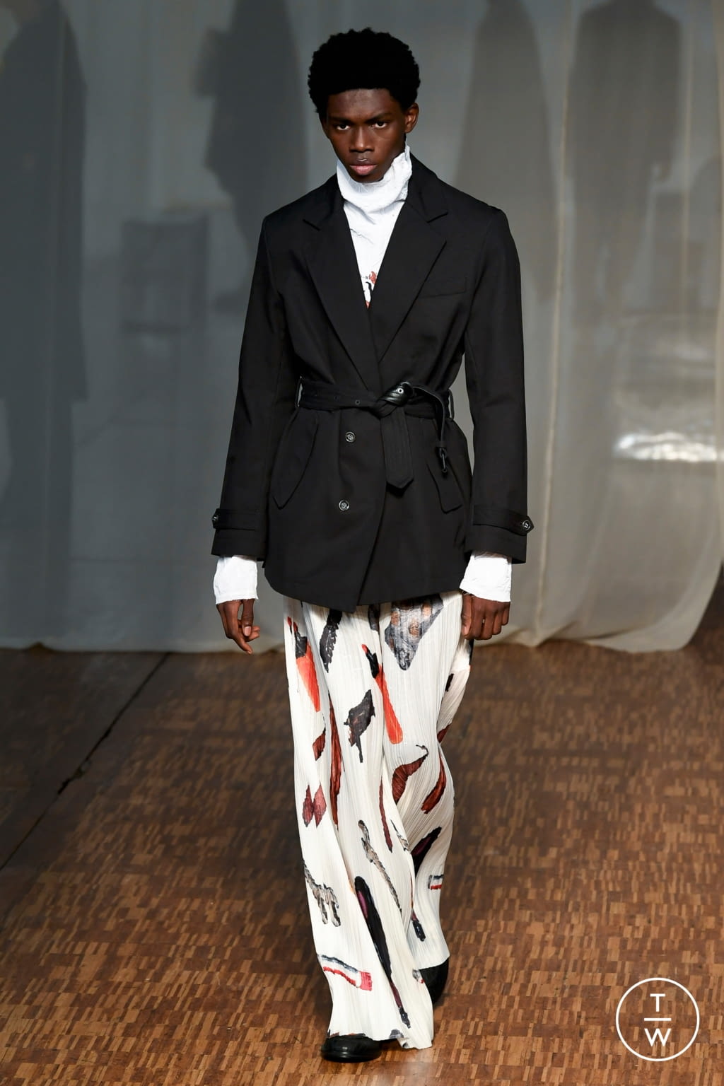 Fashion Week Paris Fall/Winter 2020 look 9 de la collection Off-White menswear