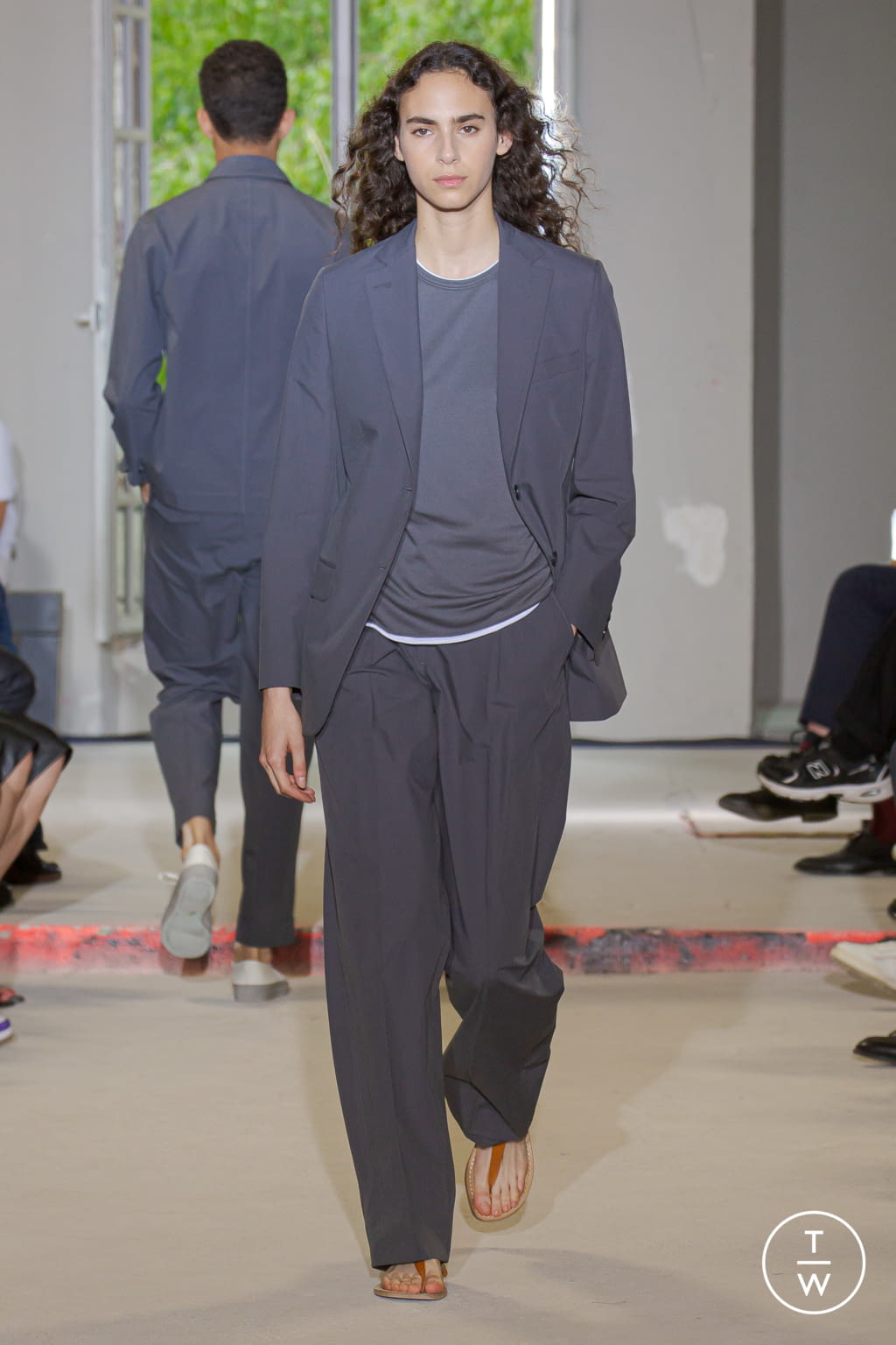 Fashion Week Paris Spring/Summer 2022 look 24 from the Officine Générale collection menswear