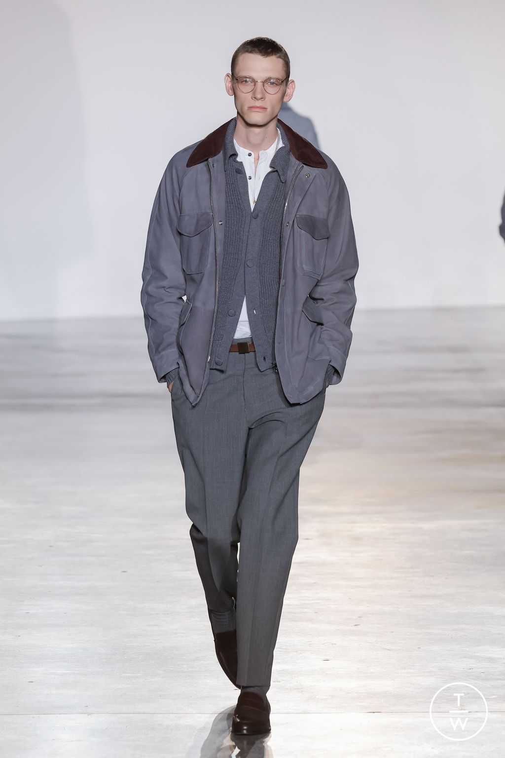 Fashion Week Paris Fall/Winter 2023 look 50 from the Officine Générale collection 男装