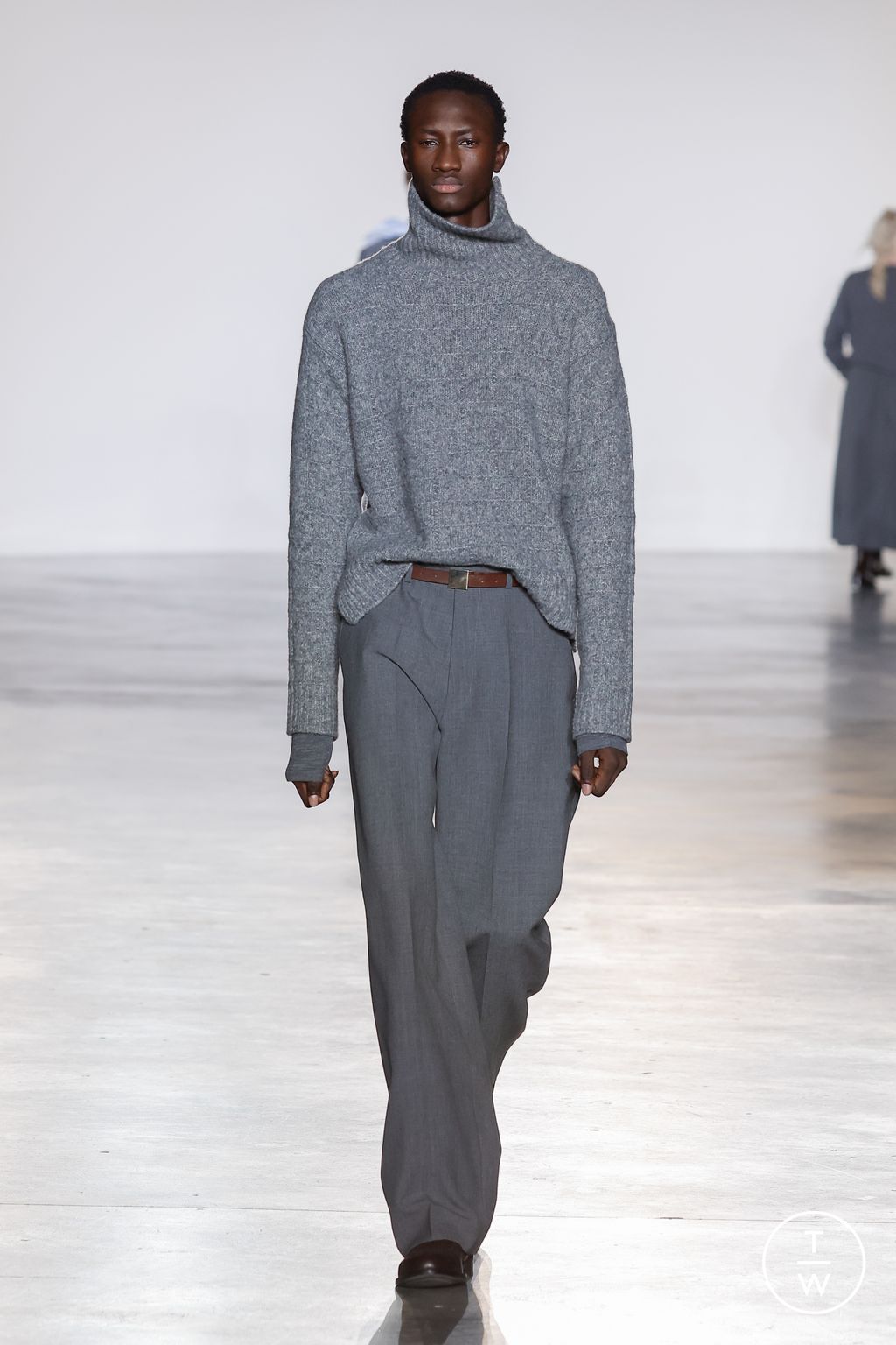Fashion Week Paris Fall/Winter 2023 look 51 from the Officine Générale collection menswear