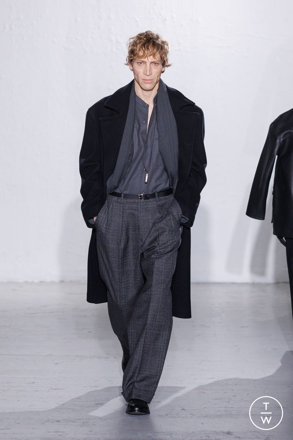 Fashion Week Paris Fall/Winter 2026 look 27 from the Officine Générale collection menswear