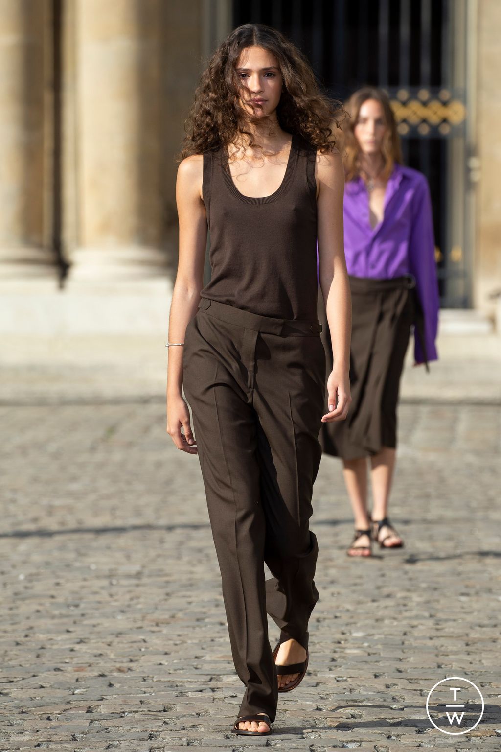 Fashion Week Paris Spring/Summer 2023 look 3 de la collection Officine Générale menswear