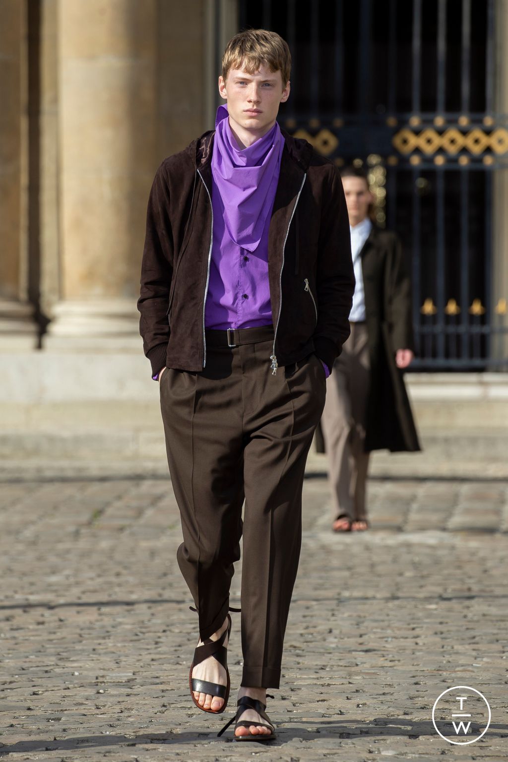 Fashion Week Paris Spring/Summer 2023 look 5 from the Officine Générale collection 男装
