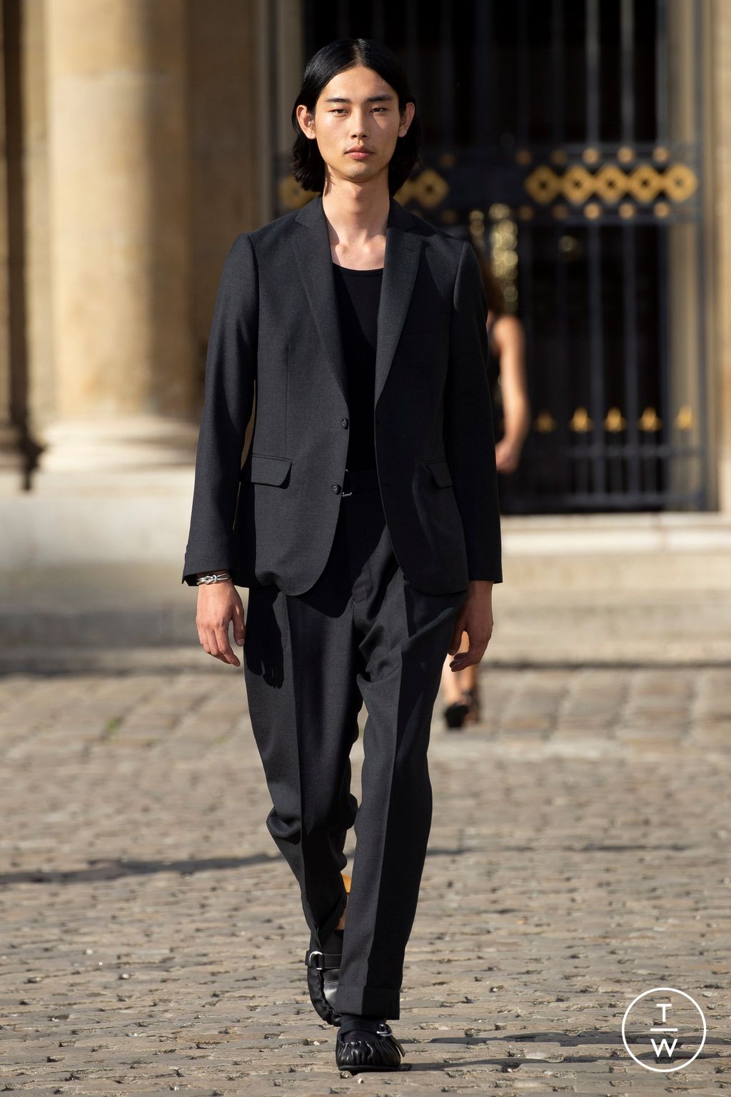 Fashion Week Paris Spring/Summer 2023 look 53 from the Officine Générale collection 男装