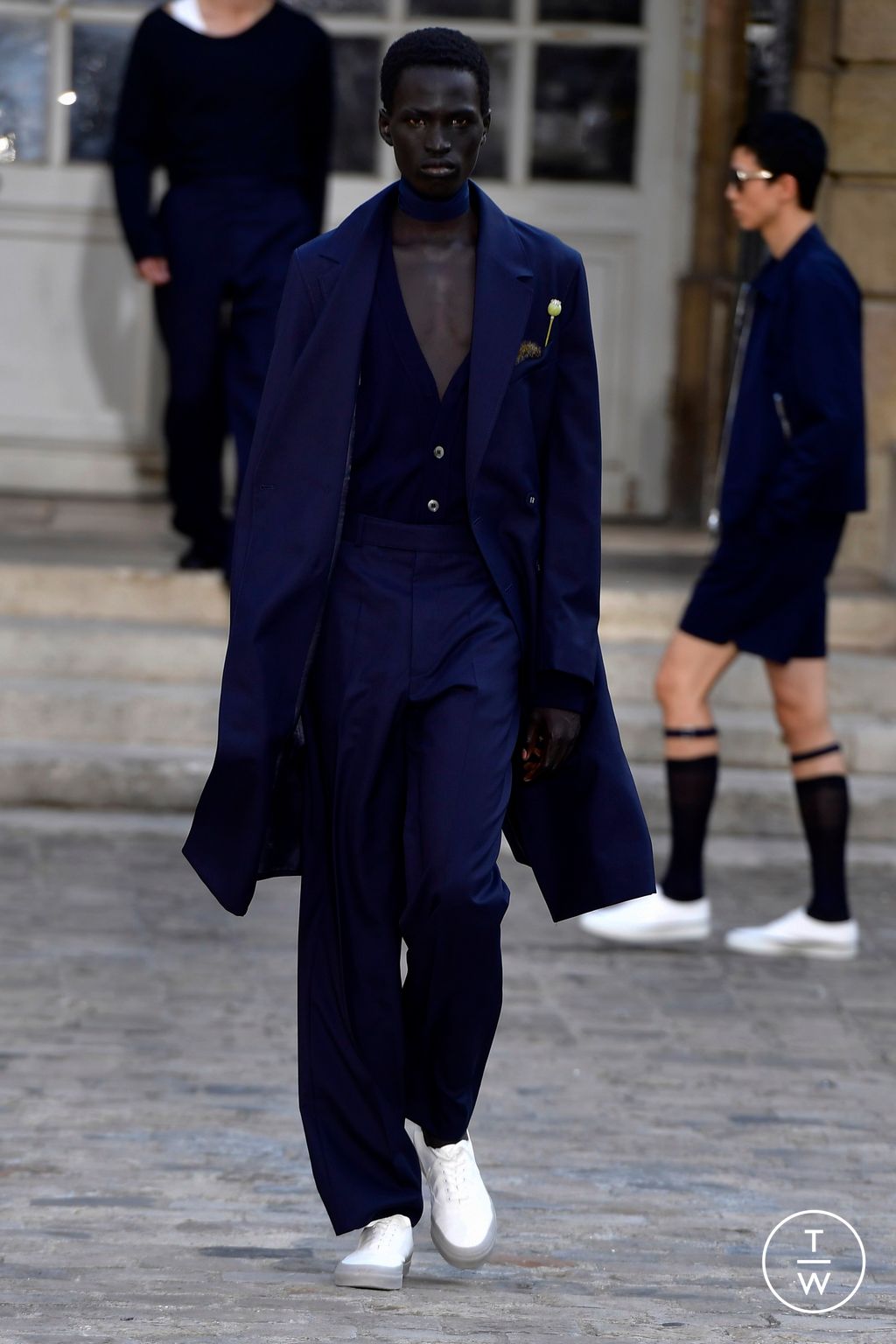 Fashion Week Paris Spring/Summer 2024 look 43 from the Officine Générale collection menswear