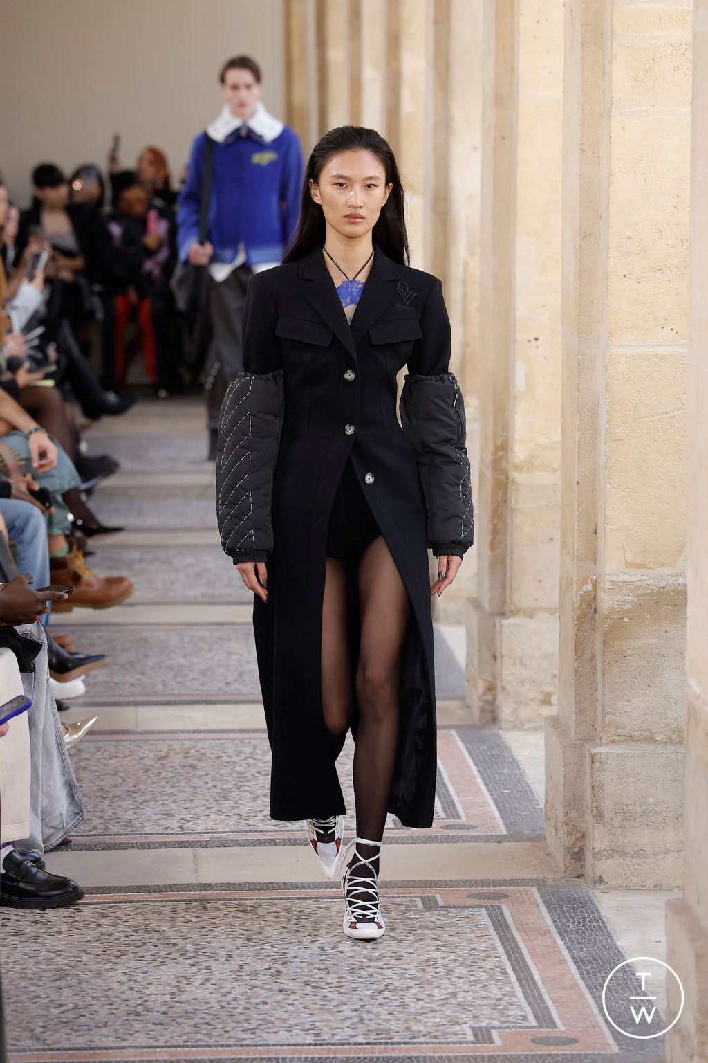 Fashion Week Paris Fall/Winter 2026 look 15 from the Off-White collection 女装