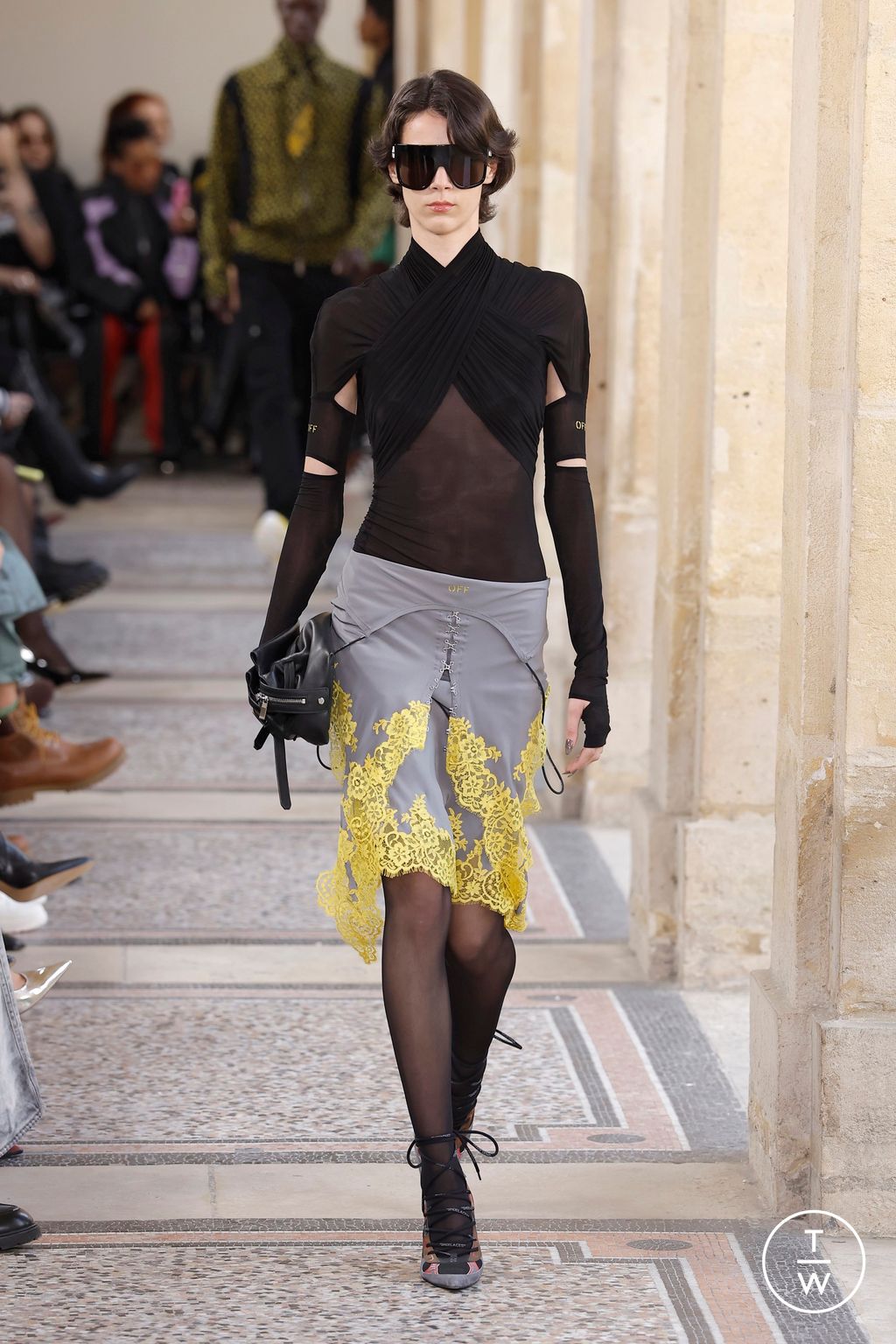 Fashion Week Paris Fall/Winter 2026 look 36 from the Off-White collection womenswear