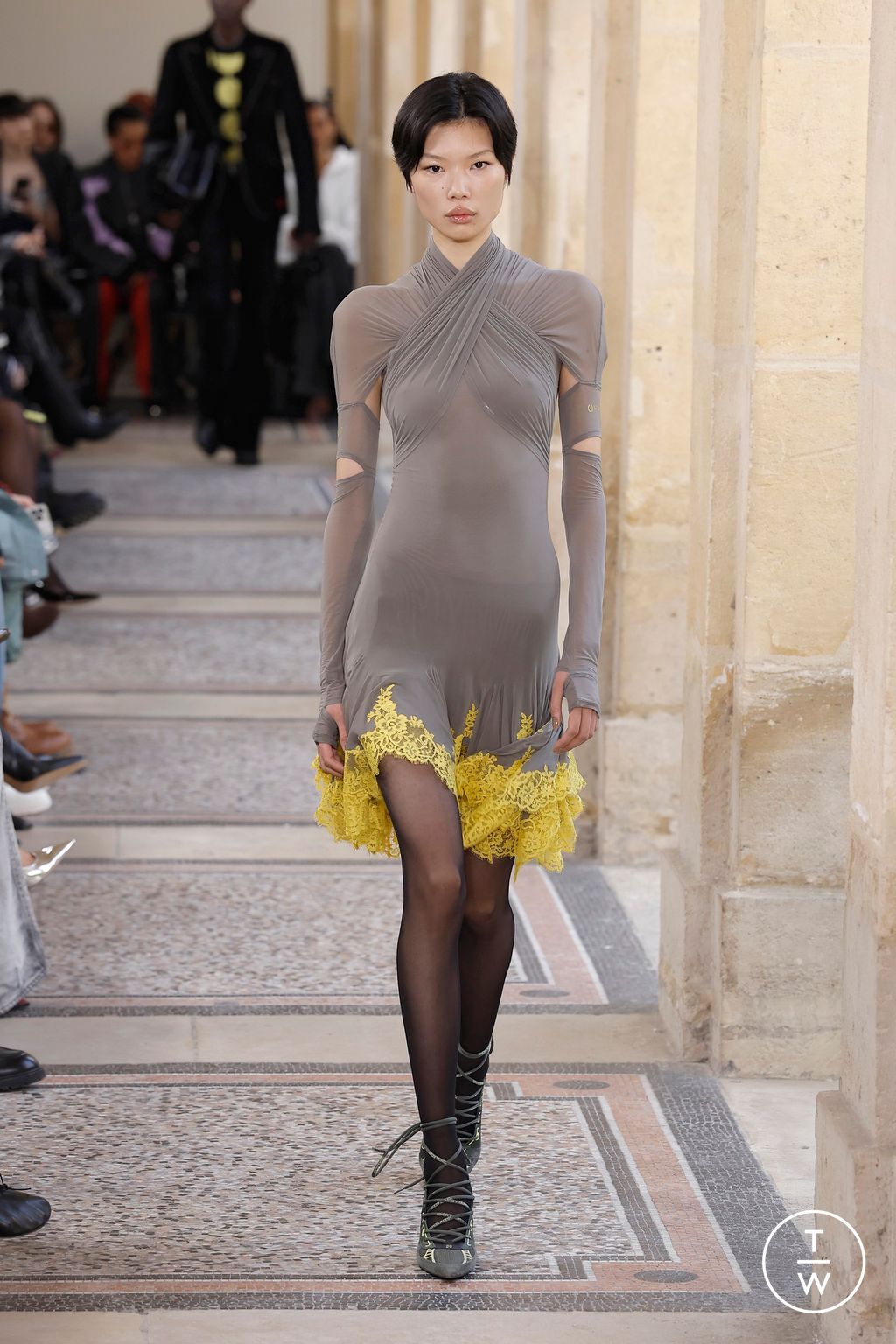 Fashion Week Paris Fall/Winter 2026 look 40 de la collection Off-White womenswear