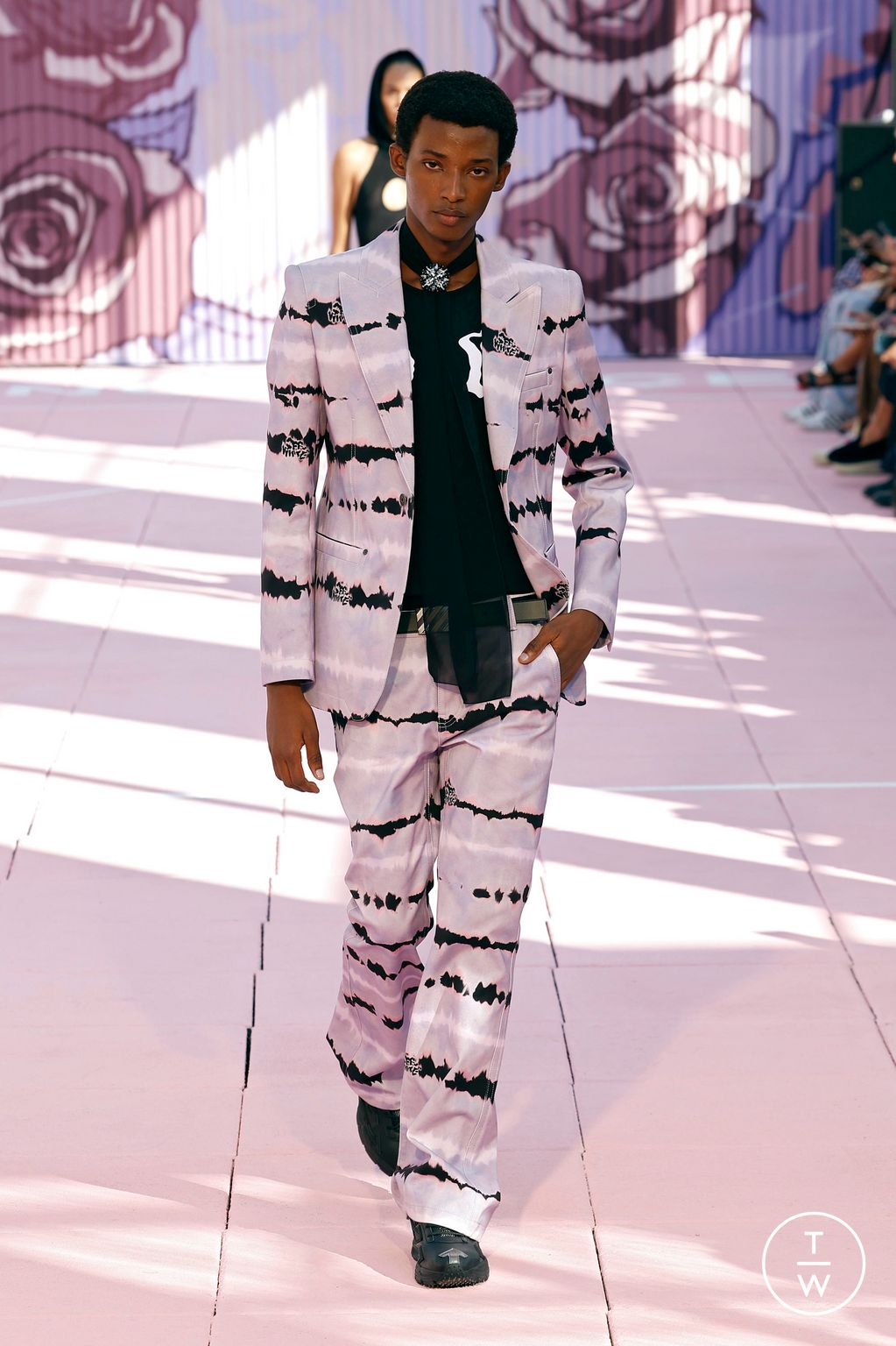 Fashion Week New York Spring/Summer 2026 look 9 from the Off-White collection womenswear