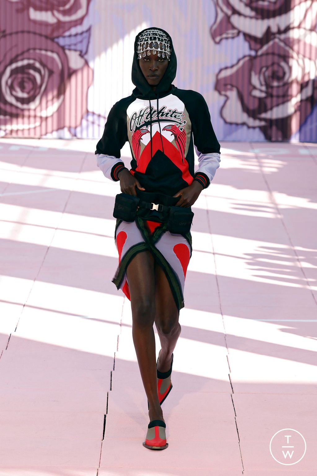 Fashion Week New York Spring/Summer 2026 look 18 from the Off-White collection 女装