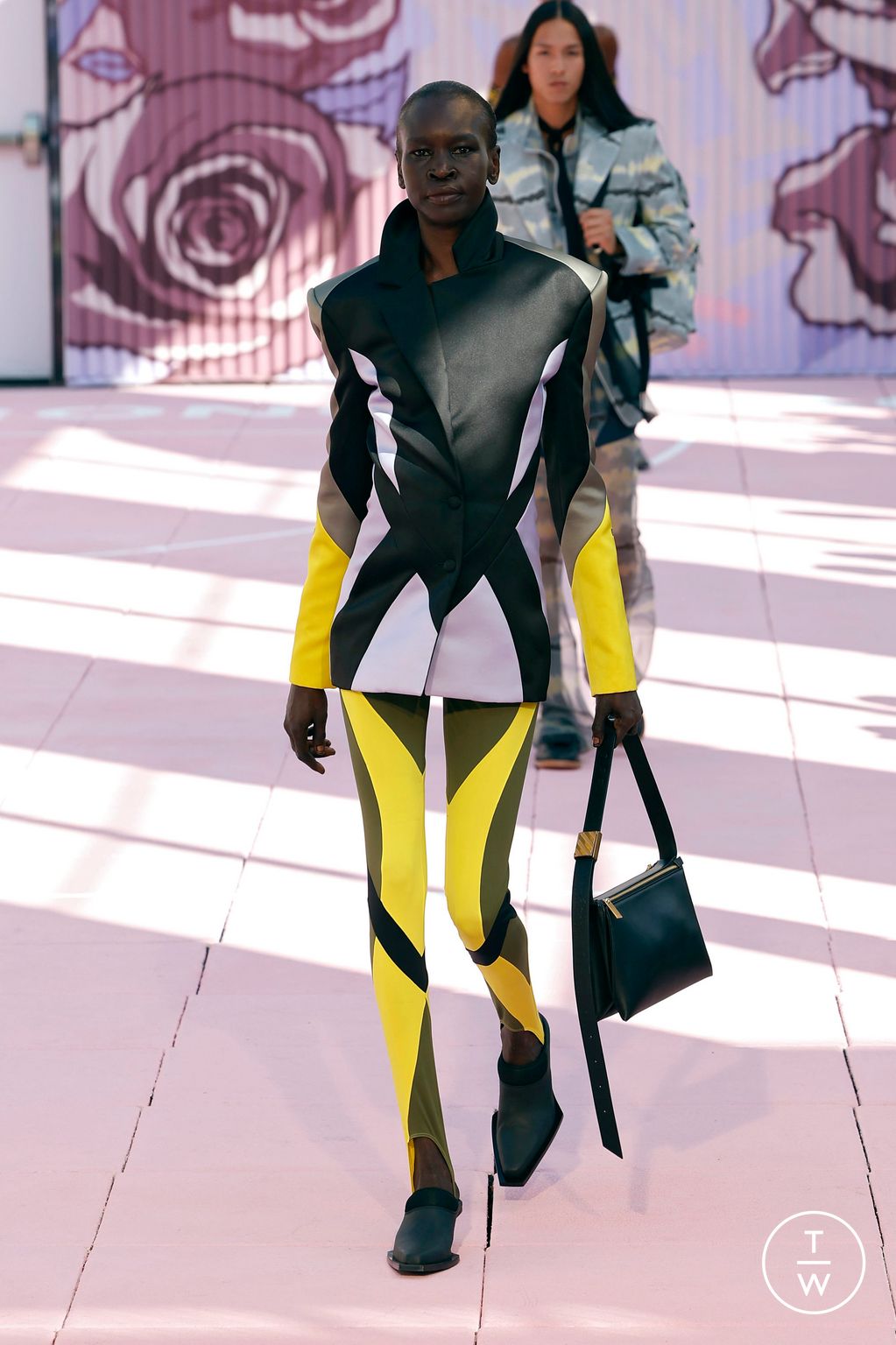 Fashion Week New York Spring/Summer 2026 look 34 from the Off-White collection womenswear