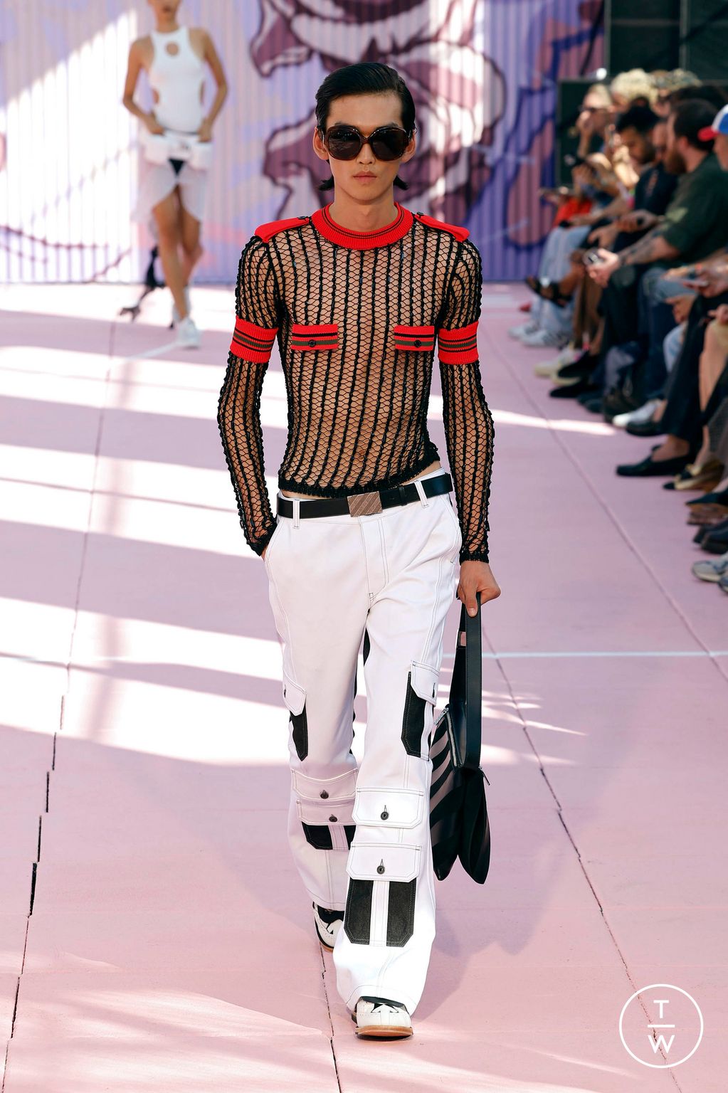 Fashion Week New York Spring/Summer 2026 look 42 from the Off-White collection womenswear