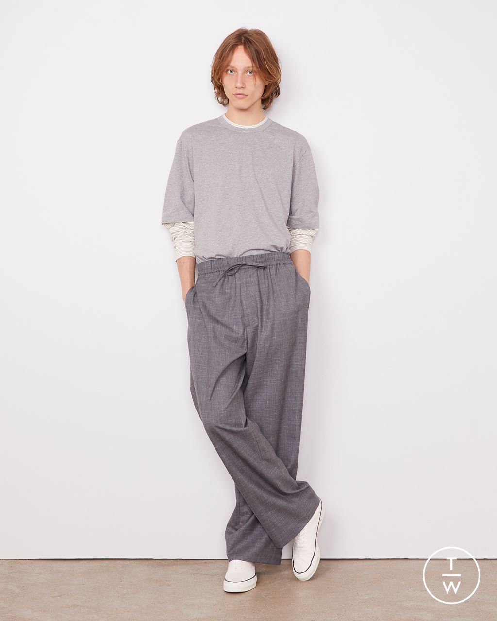 Fashion Week Paris Resort 2026 look 11 de la collection Officine Générale menswear