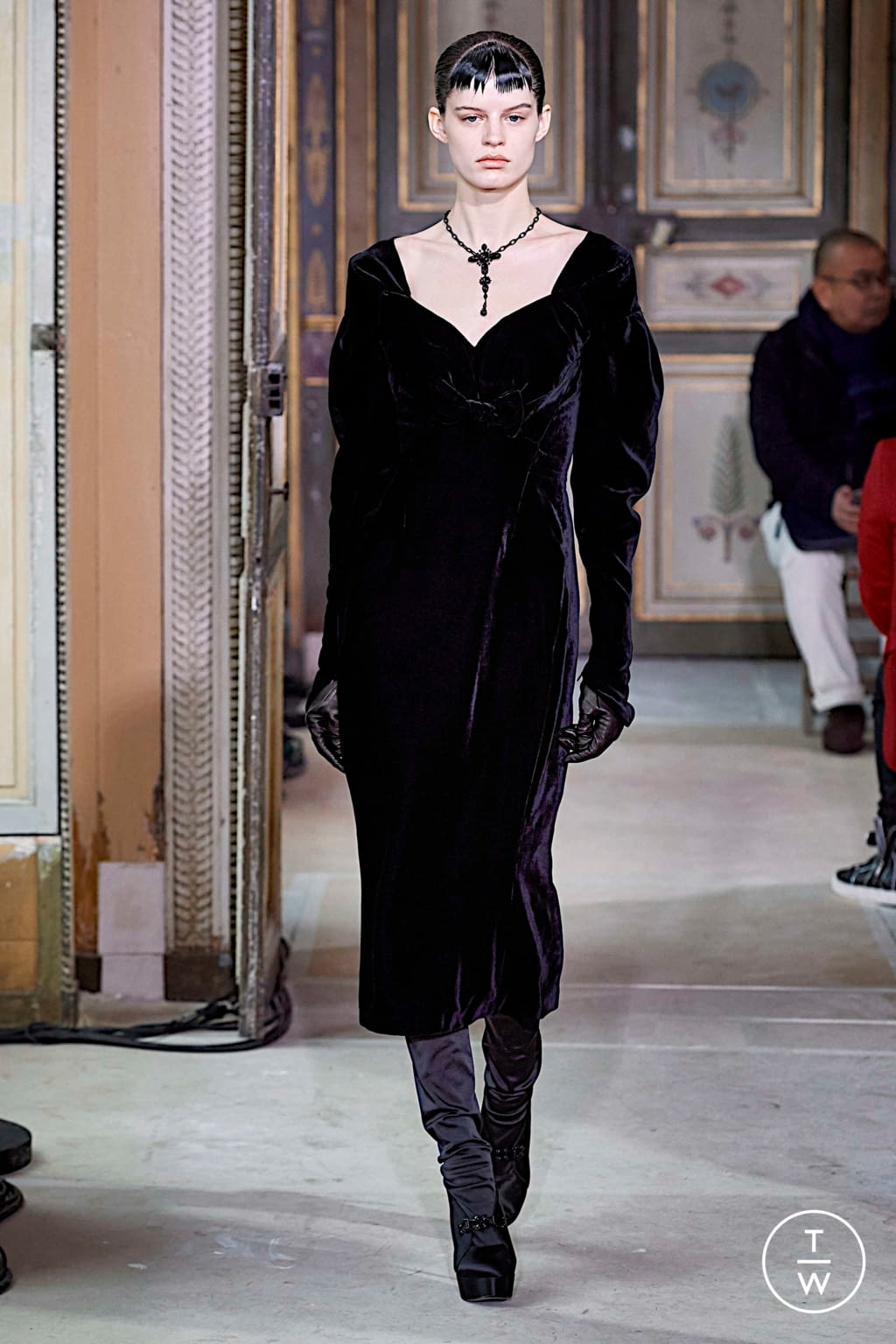 Fashion Week Paris Fall/Winter 2019 look 23 from the Olivier Theyskens collection 女装