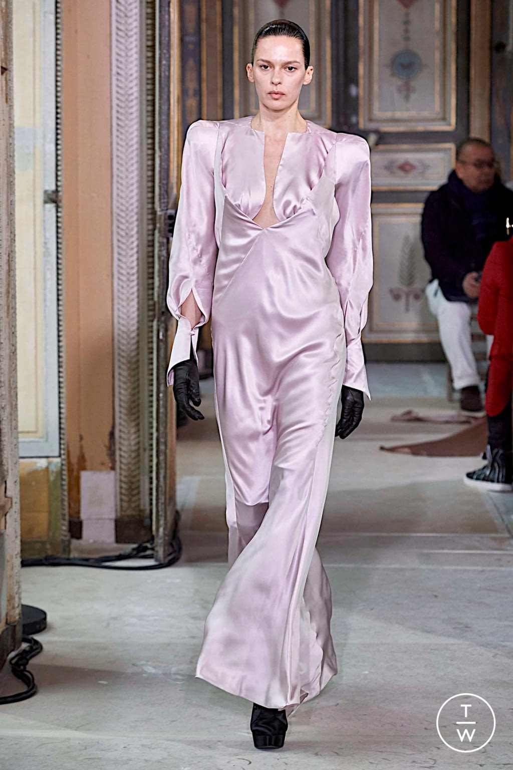 Fashion Week Paris Fall/Winter 2019 look 30 from the Olivier Theyskens collection womenswear