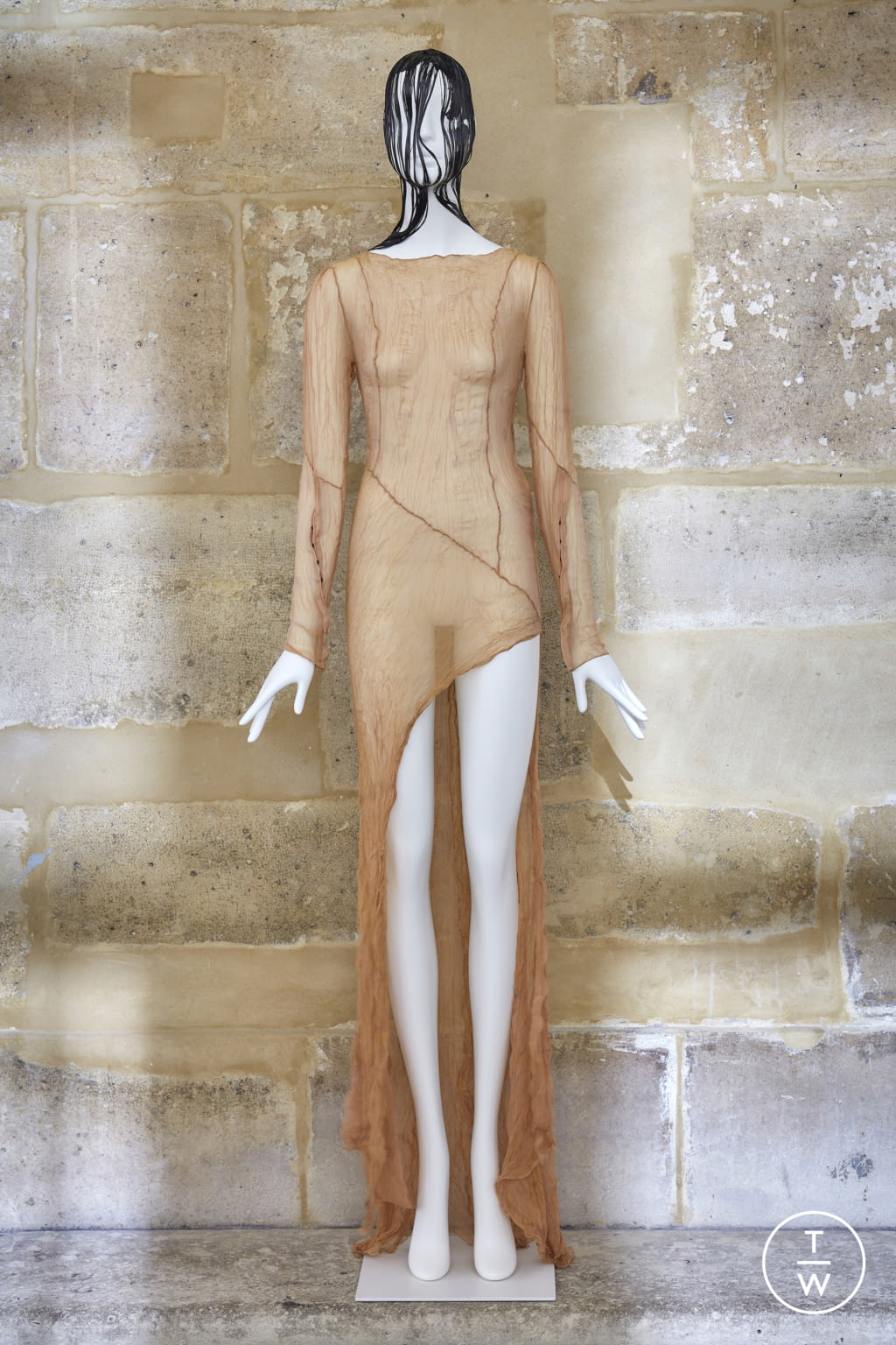 Fashion Week Paris Spring/Summer 2022 look 14 from the Olivier Theyskens collection womenswear