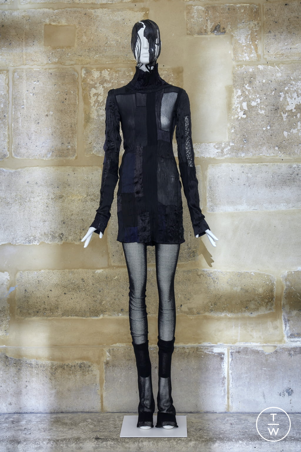 Fashion Week Paris Spring/Summer 2022 look 2 de la collection Olivier Theyskens womenswear