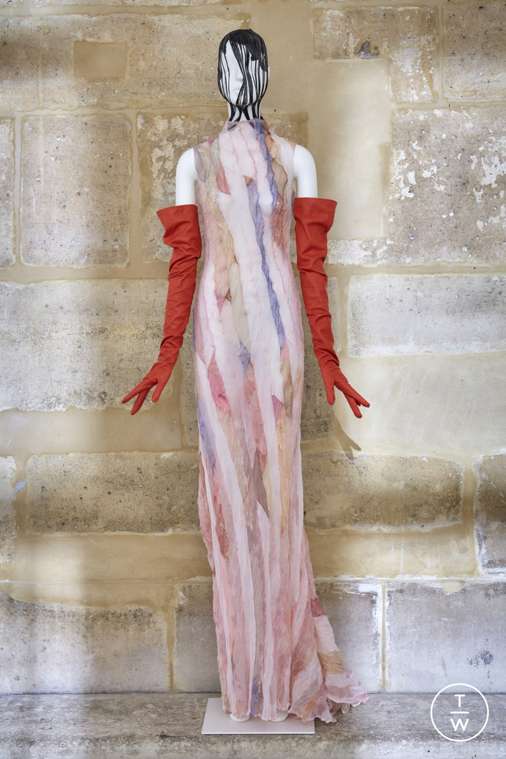 Fashion Week Paris Spring/Summer 2022 look 6 from the Olivier Theyskens collection womenswear