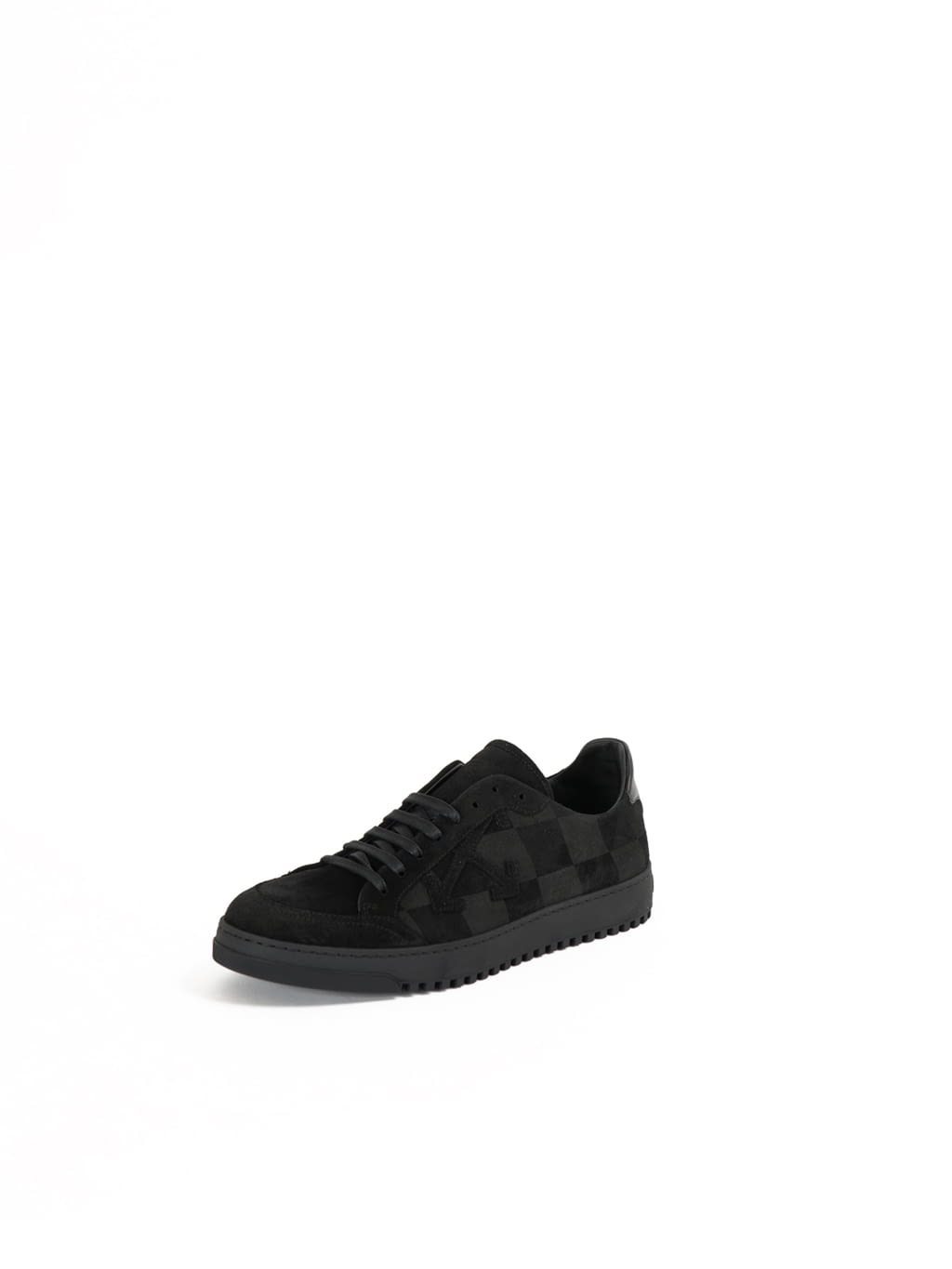 Fashion Week Paris Fall/Winter 2017 look 0 from the Off-White collection menswear accessories