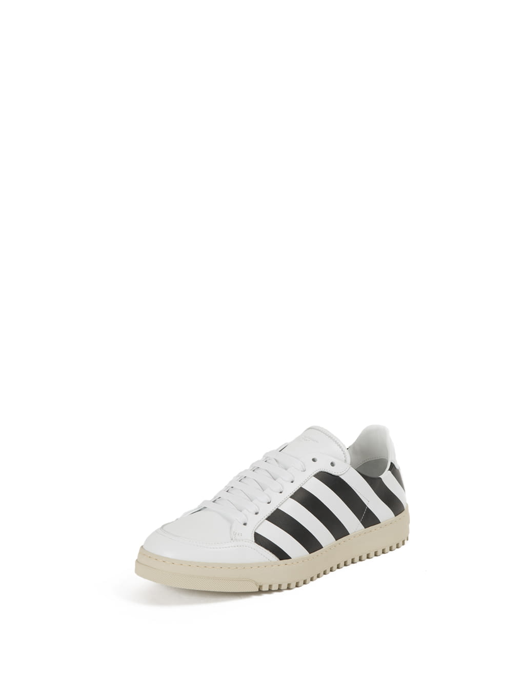 Fashion Week Paris Fall/Winter 2017 look 0 from the Off-White collection menswear accessories