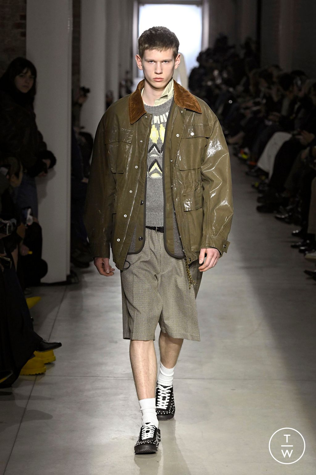 Fashion Week Milan Fall/Winter 2025 look 11 from the Onitsuka Tiger collection womenswear