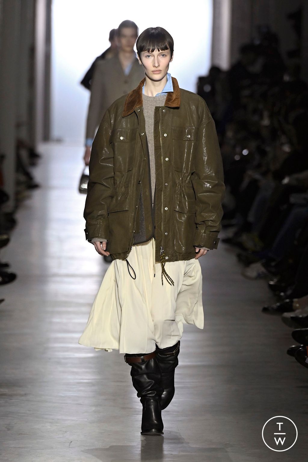 Fashion Week Milan Fall/Winter 2025 look 47 de la collection Onitsuka Tiger womenswear