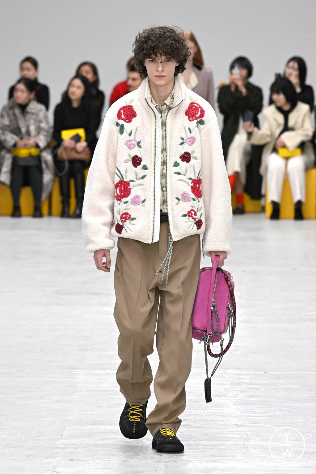 Fashion Week Milan Fall/Winter 2026 look 4 from the Onitsuka Tiger collection womenswear