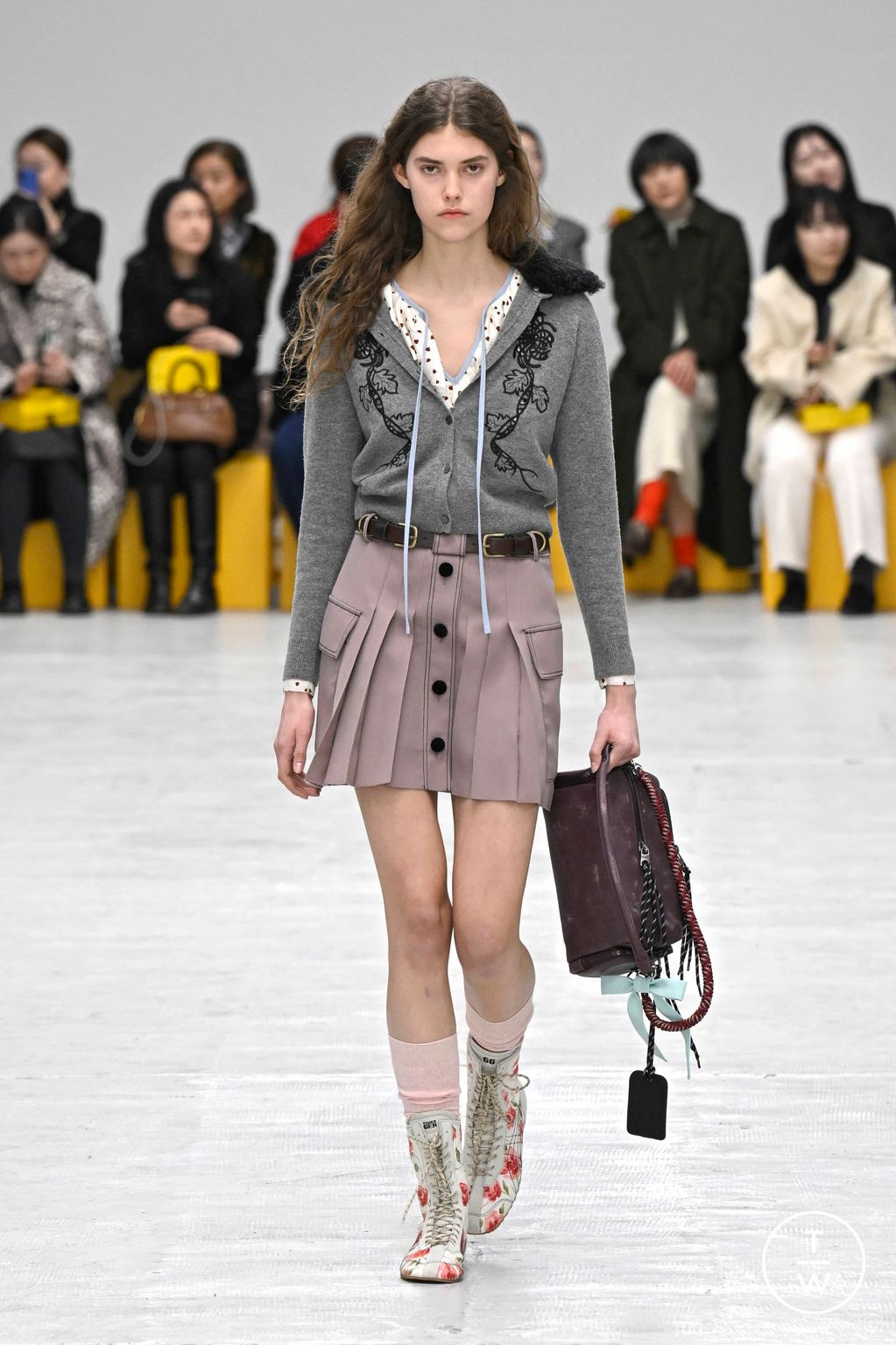 Fashion Week Milan Fall/Winter 2026 look 6 from the Onitsuka Tiger collection womenswear