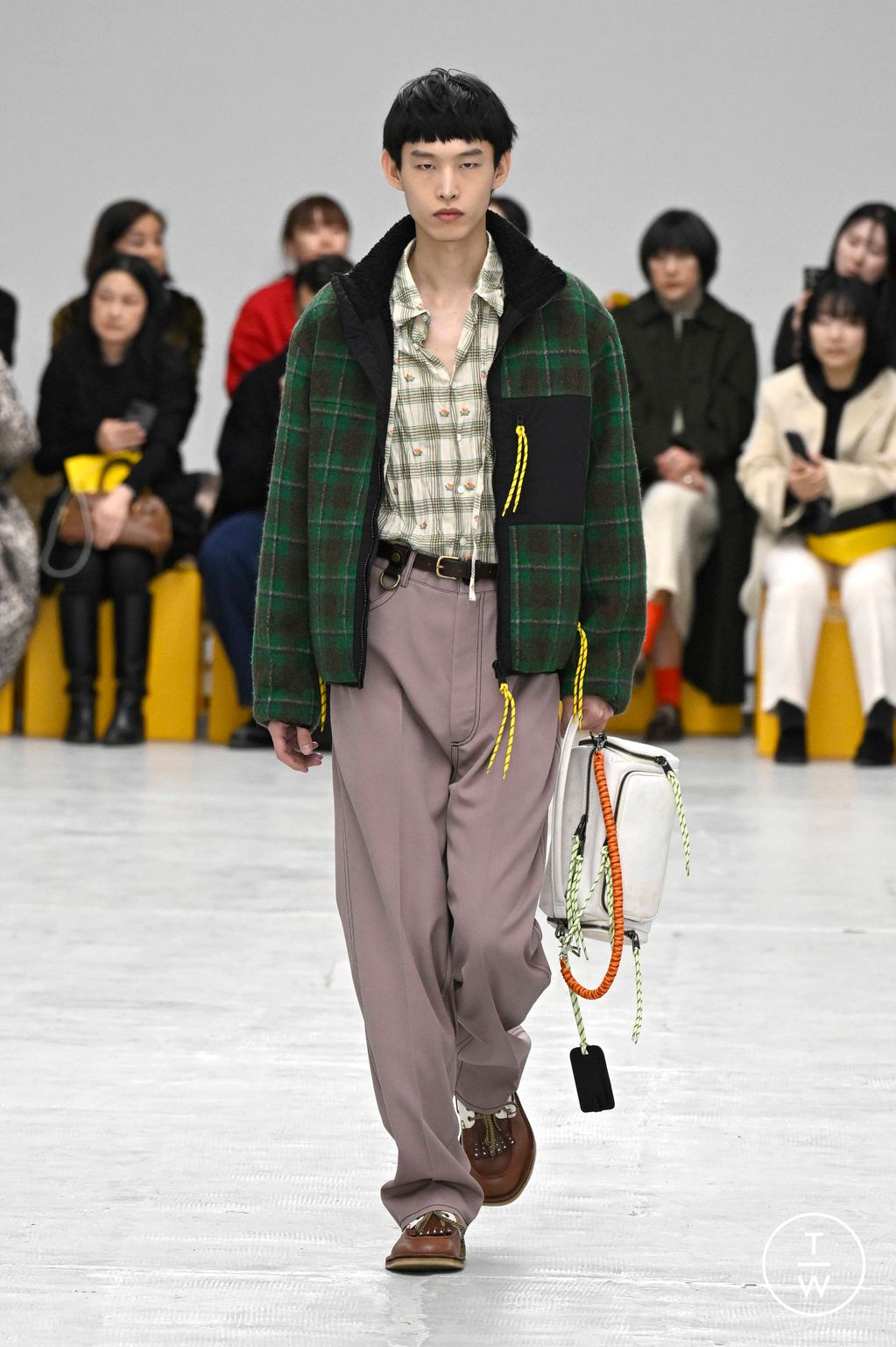 Fashion Week Milan Fall/Winter 2026 look 31 from the Onitsuka Tiger collection womenswear