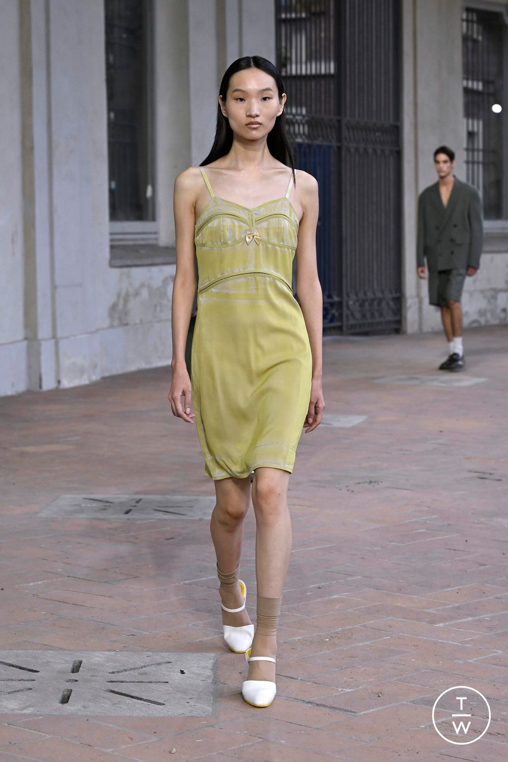 Fashion Week Milan Spring/Summer 2025 look 34 from the Onitsuka Tiger collection womenswear