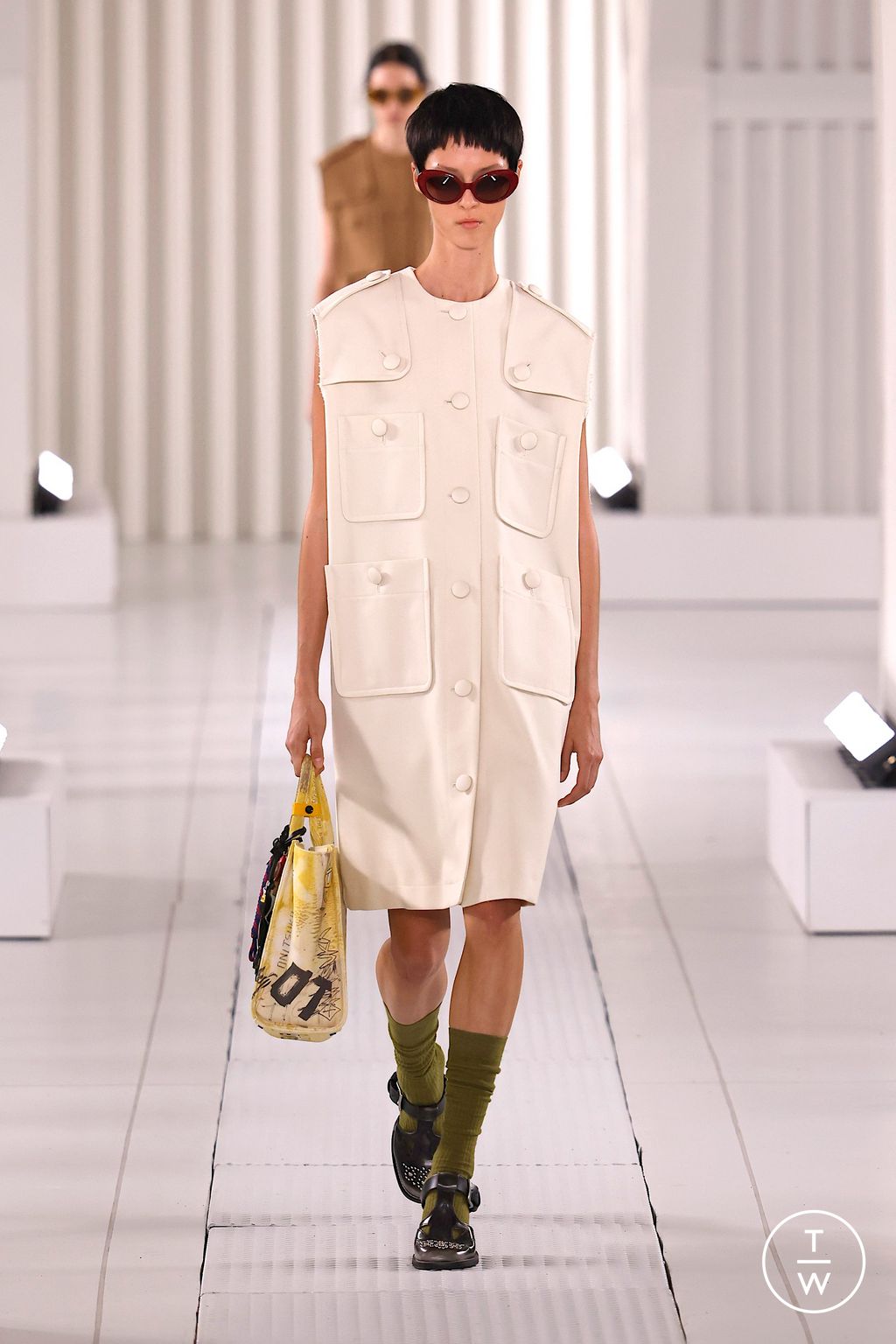 Fashion Week Milan Spring/Summer 2026 look 11 from the Onitsuka Tiger collection womenswear