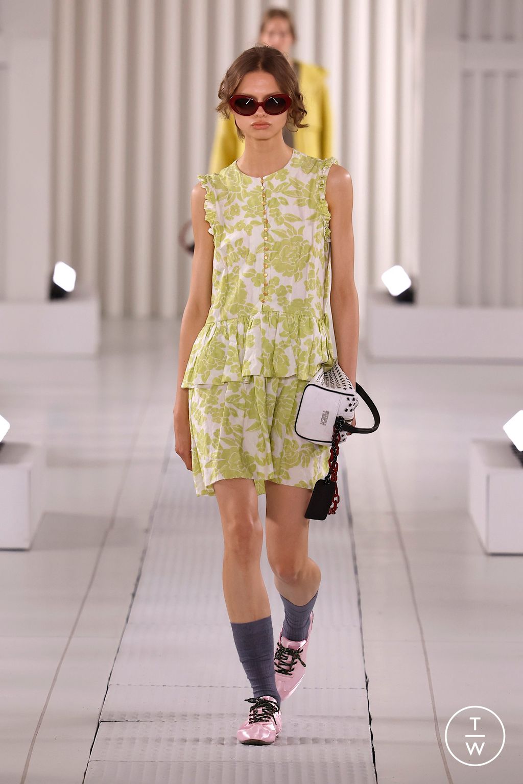 Fashion Week Milan Spring/Summer 2026 look 39 from the Onitsuka Tiger collection womenswear