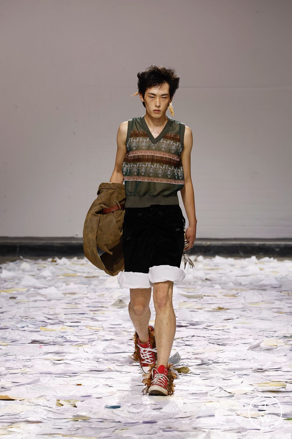 Fashion Week London Spring/Summer 2026 look 4 from the Oscar Ouyang collection womenswear