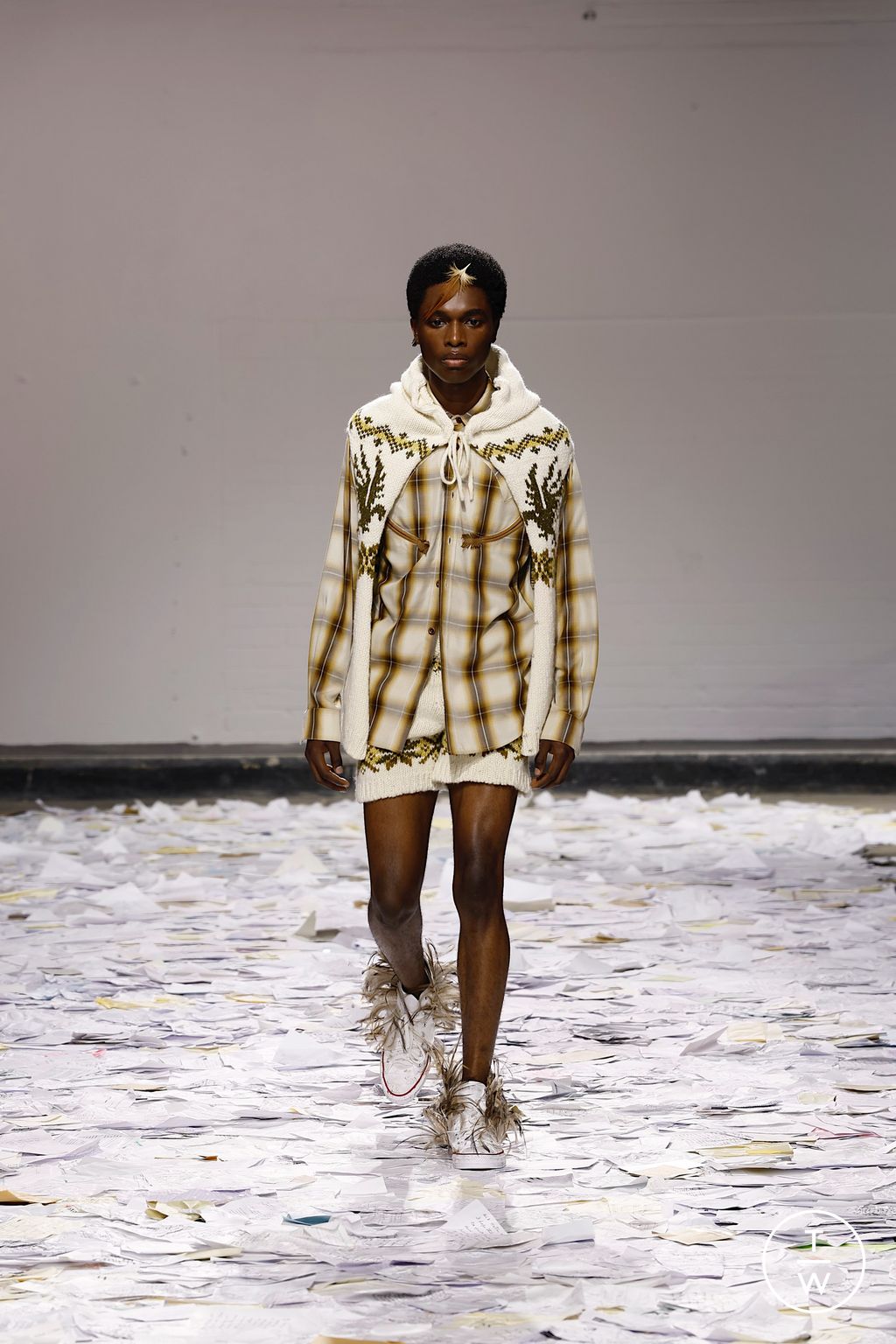 Fashion Week London Spring/Summer 2026 look 10 from the Oscar Ouyang collection womenswear