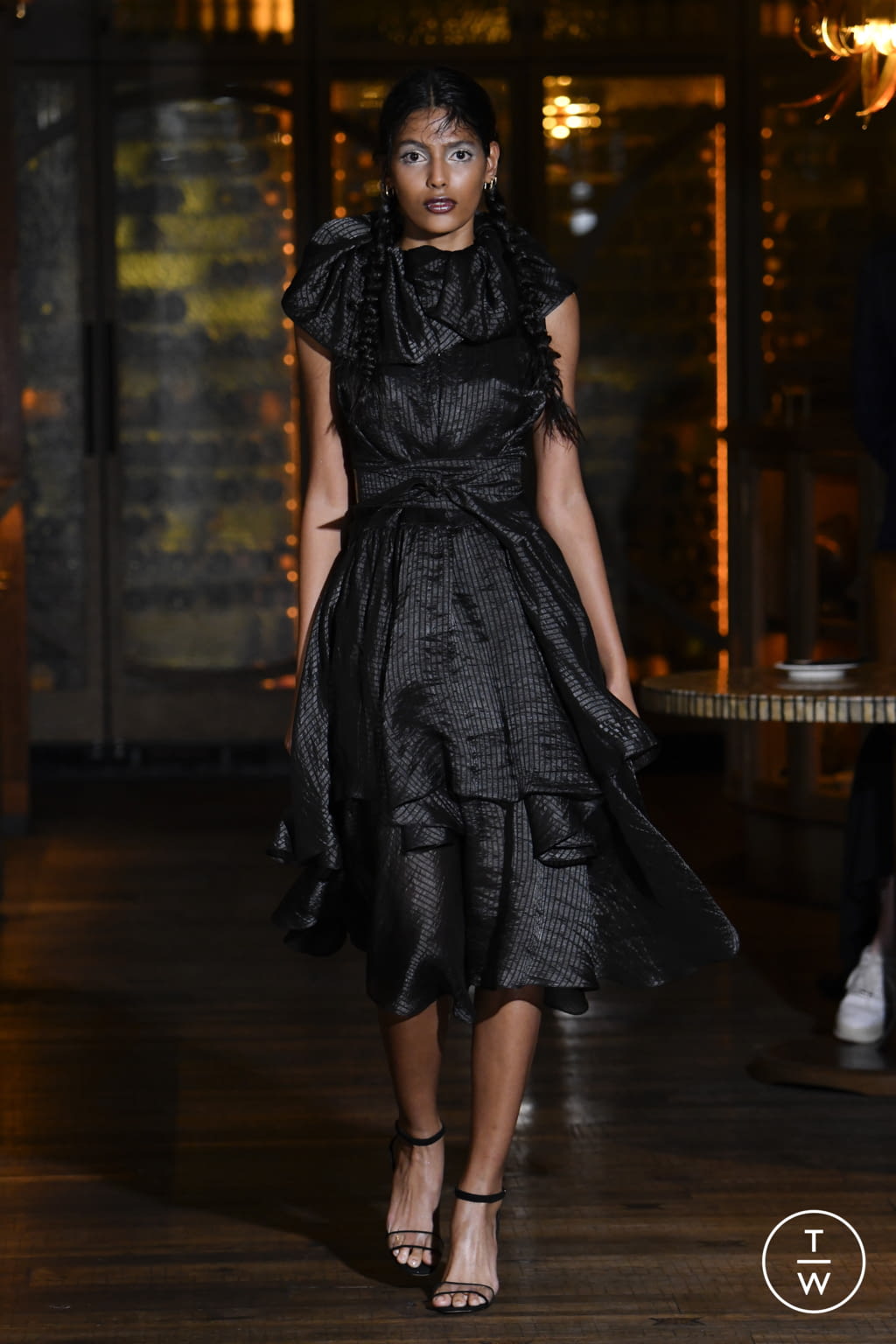 Fashion Week London Spring/Summer 2022 look 8 from the Osman collection womenswear