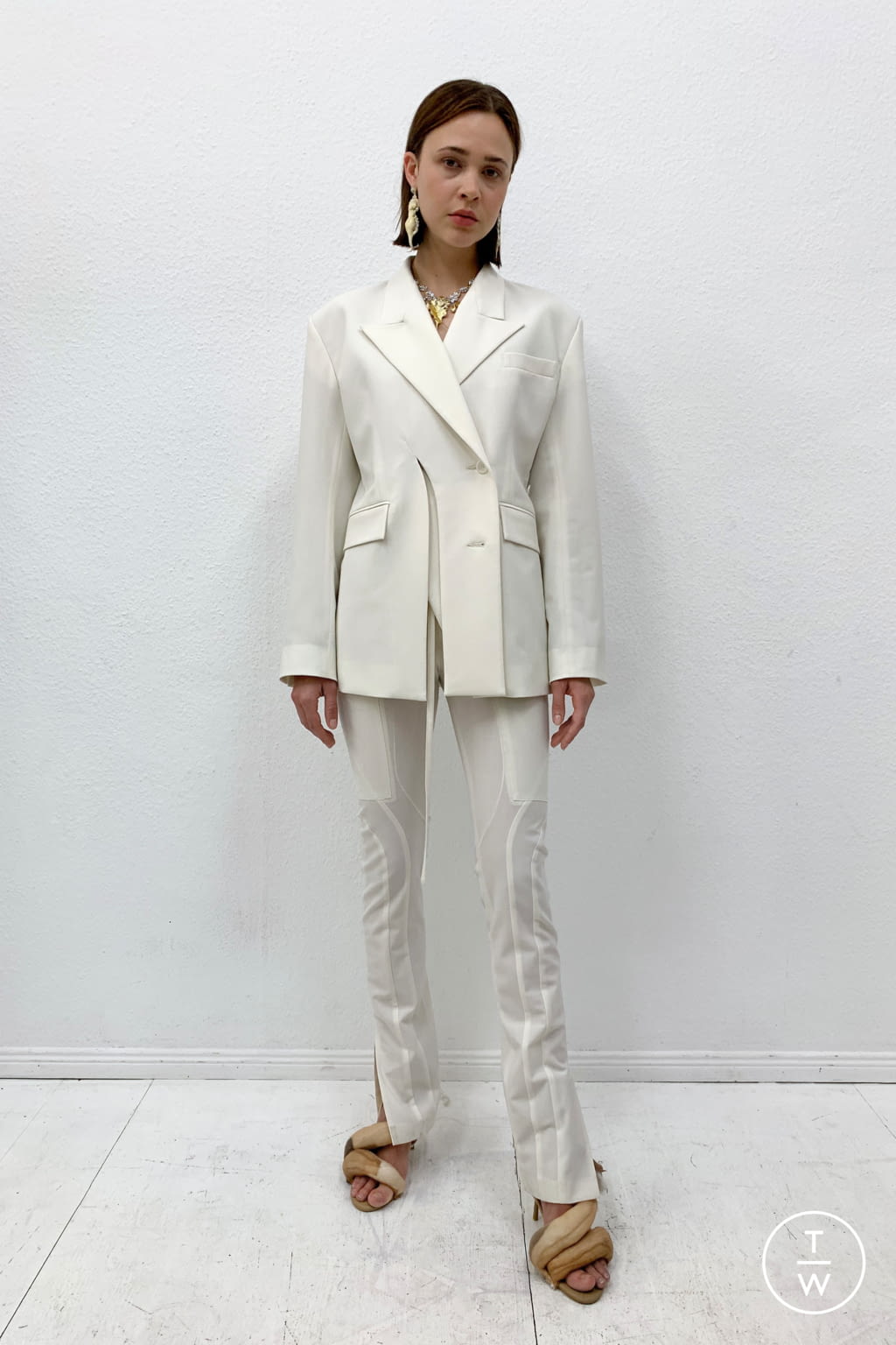 Fashion Week Paris Spring/Summer 2021 look 33 from the Ottolinger collection womenswear