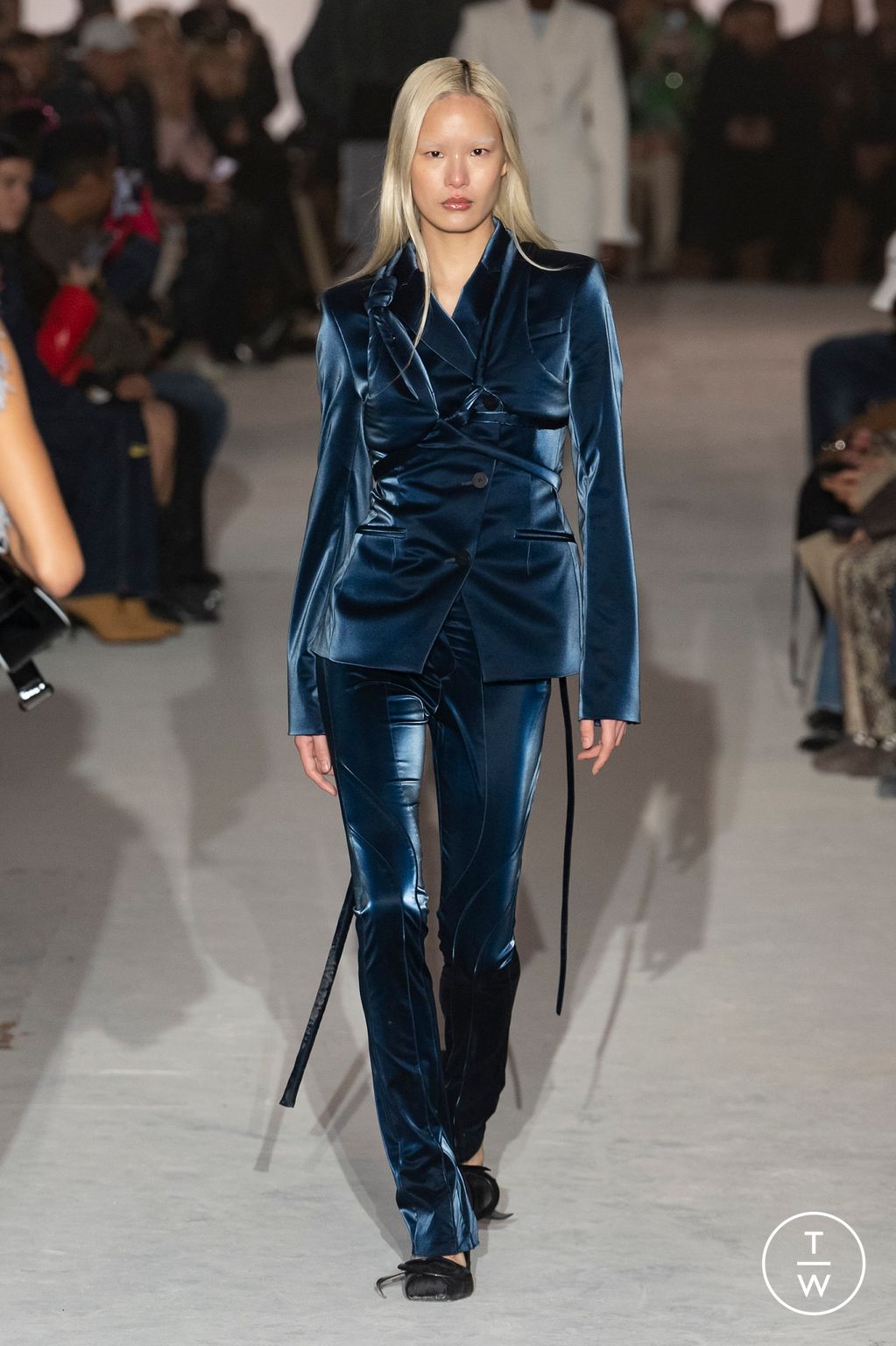 Fashion Week Paris Fall/Winter 2023 look 22 de la collection Ottolinger womenswear