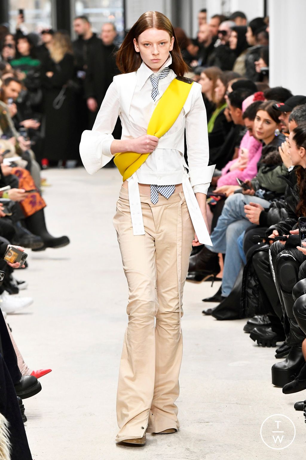 Fashion Week Paris Fall/Winter 2024 look 26 de la collection Ottolinger womenswear