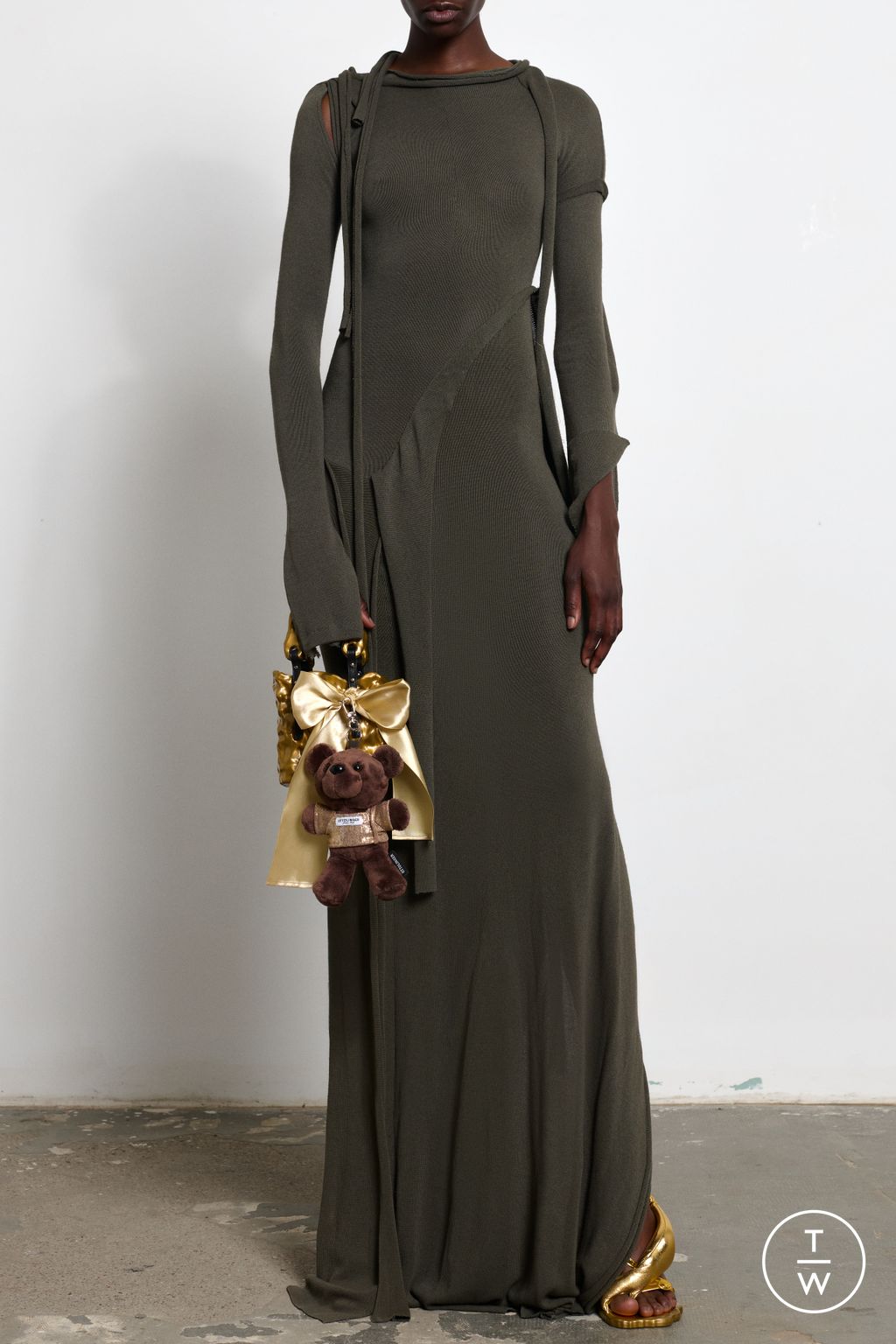 Fashion Week Paris Resort 2025 look 23 from the Ottolinger collection womenswear