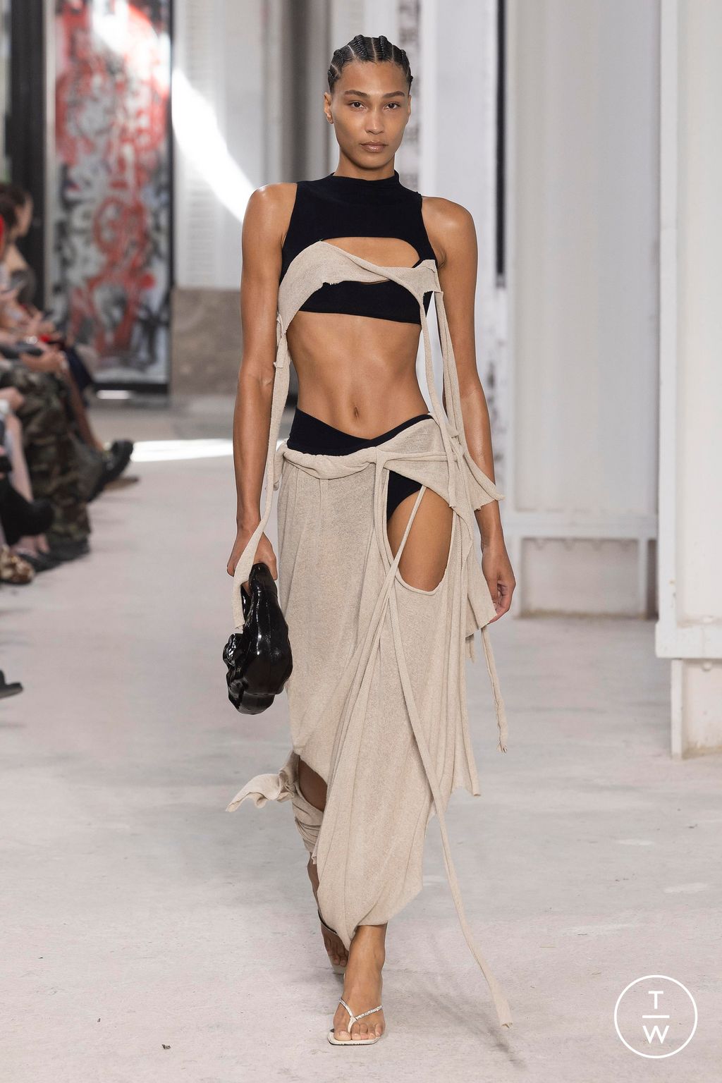 Fashion Week Paris Spring/Summer 2024 look 6 de la collection Ottolinger womenswear